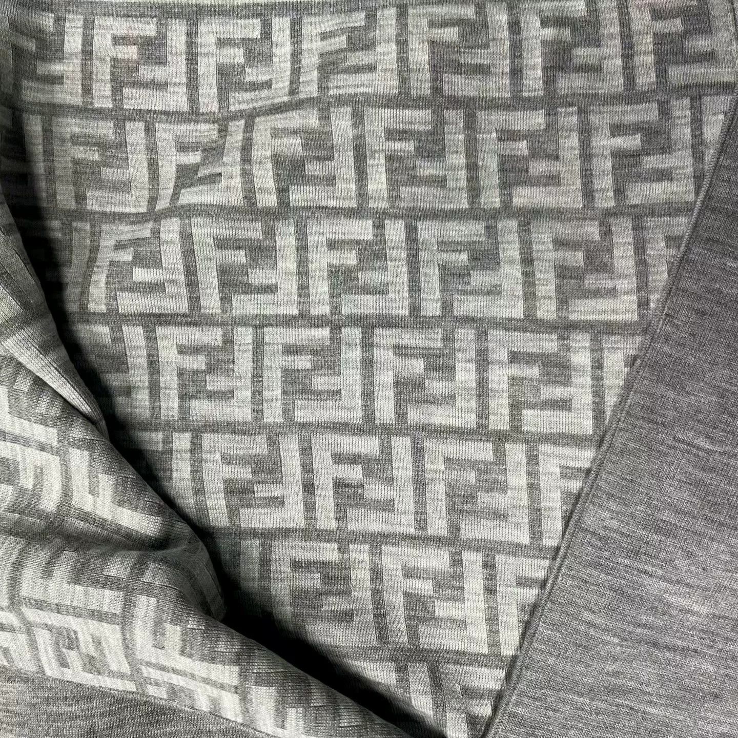 Fendi Fendi Retro Long Gray T-Shirt 42 Women Size M / US 6-8 / IT 42-44 - 5 Thumbnail