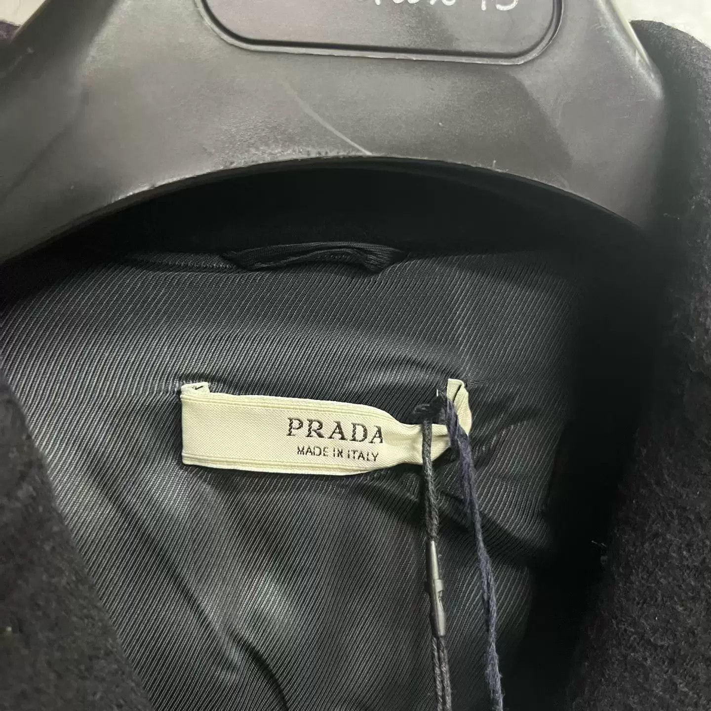 Prada Prada Wool Black T-Shirt 44 Women Size L / US 10 / IT 46 - 2 Thumbnail