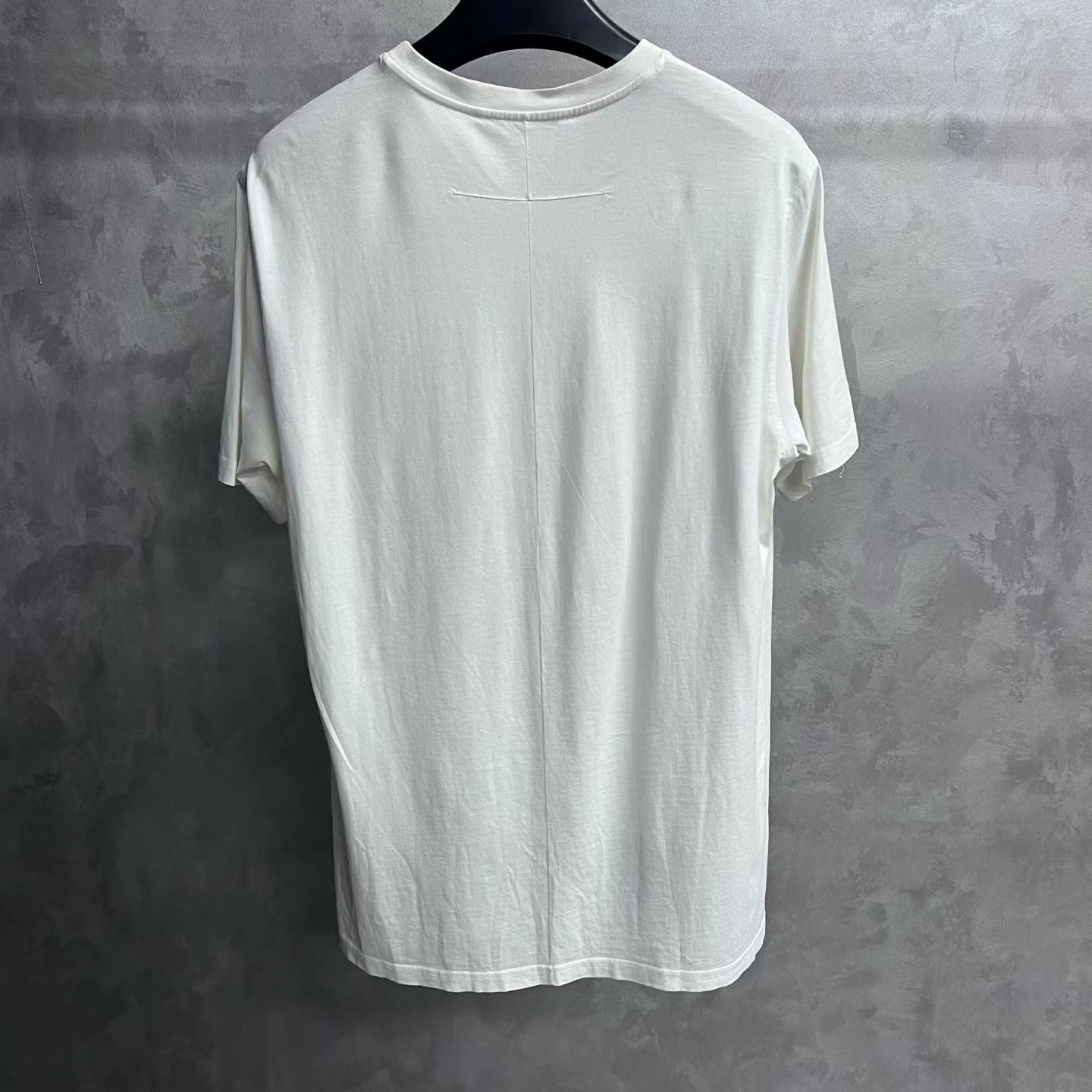 Givenchy Givenchy Printed Graphic White T-Shirt XS Women Size XS / US 0-2 / IT 36-38 - 5 Thumbnail