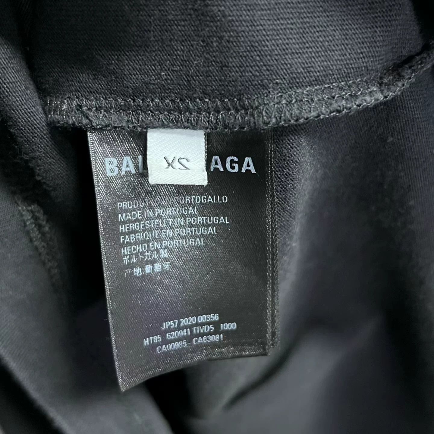Balenciaga Balenciaga Printed Black Hoodie XS Men Size US XS / EU 42 / 0 - 3 Thumbnail