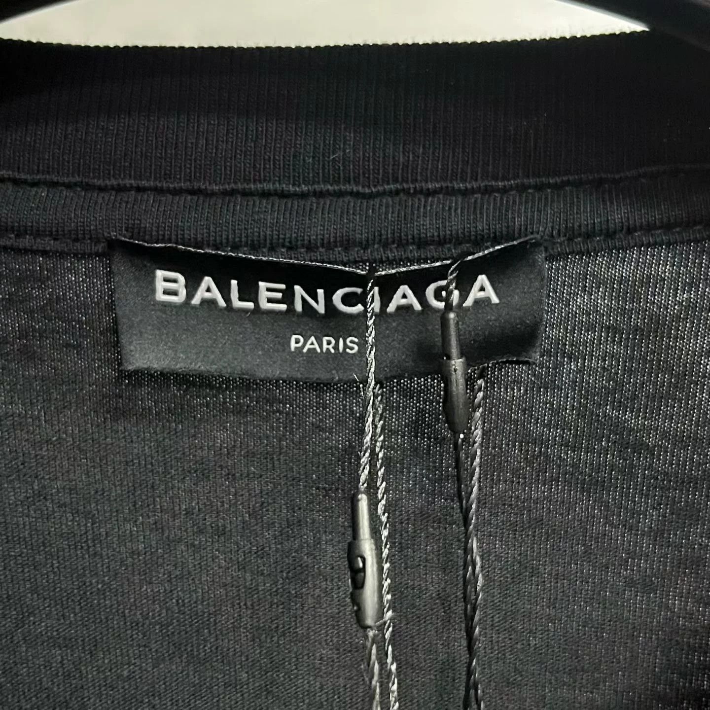 Balenciaga Balenciaga Printed Graphic Black Hoodie XXS Men Size US XXS / EU 40 - 2 Thumbnail