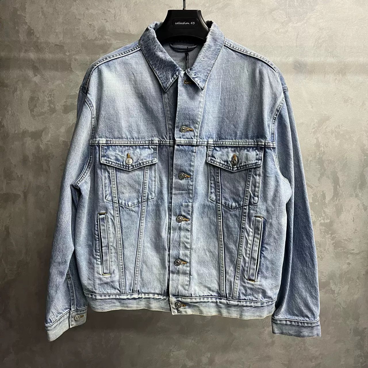 Balenciaga Balenciaga Retro Denim Blue Hoodie 44 Men Size US L / EU 52-54 / 3 - 2 Thumbnail