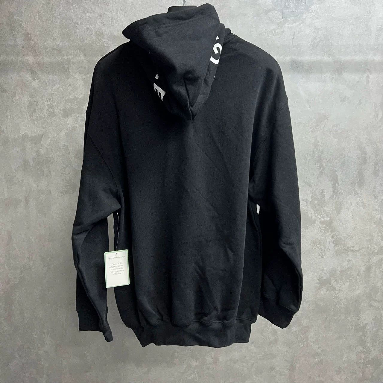 Balenciaga Balenciaga Retro Printed Black Hoodie XS Men Size US XS / EU 42 / 0 - 3 Thumbnail