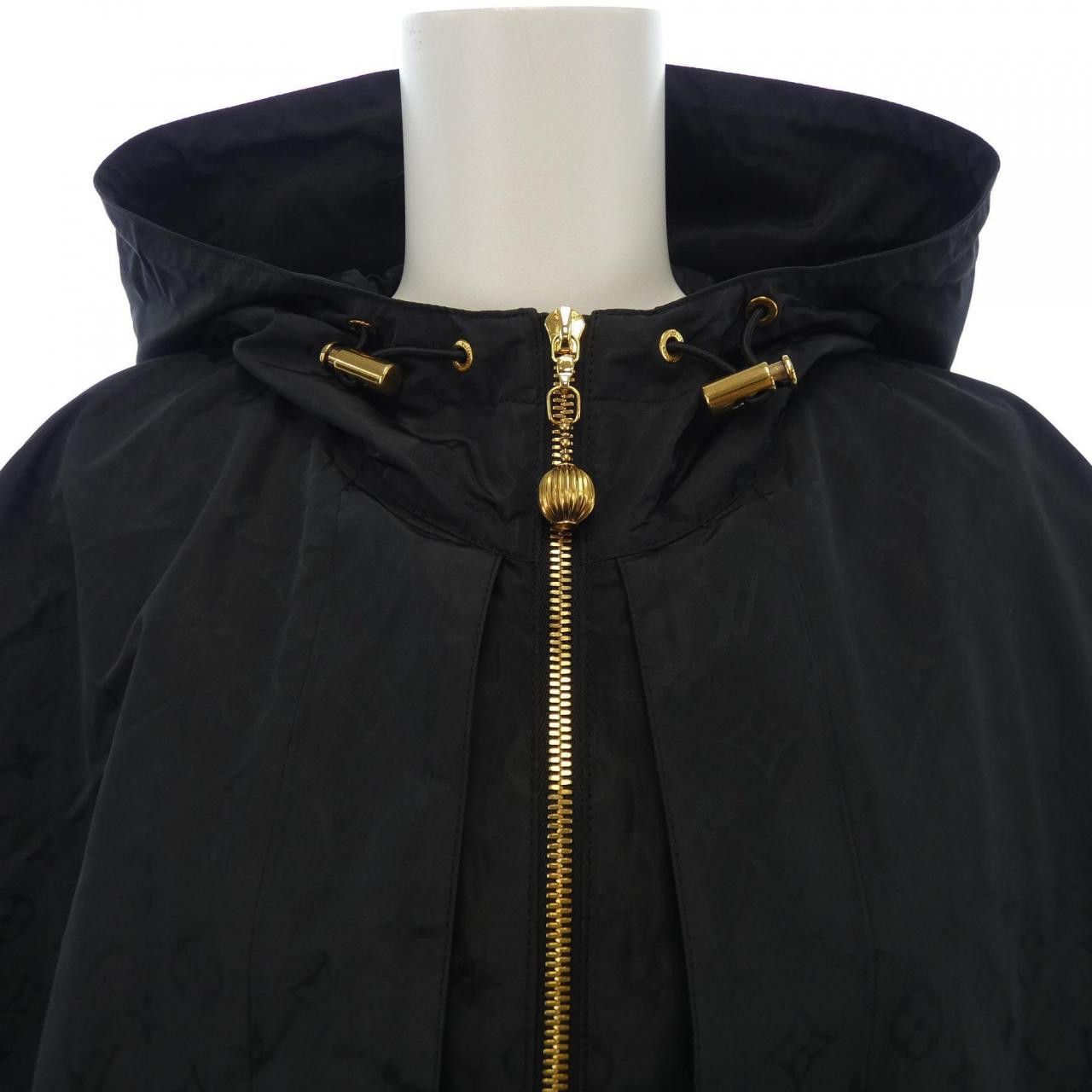 Louis Vuitton Louis Vuitton Louis Vuitton Sleeveless Parka Cape Coat Textile Outerwear FMOW82FLX DUTY FREE for USA Size ONE SIZE - 5 Thumbnail
