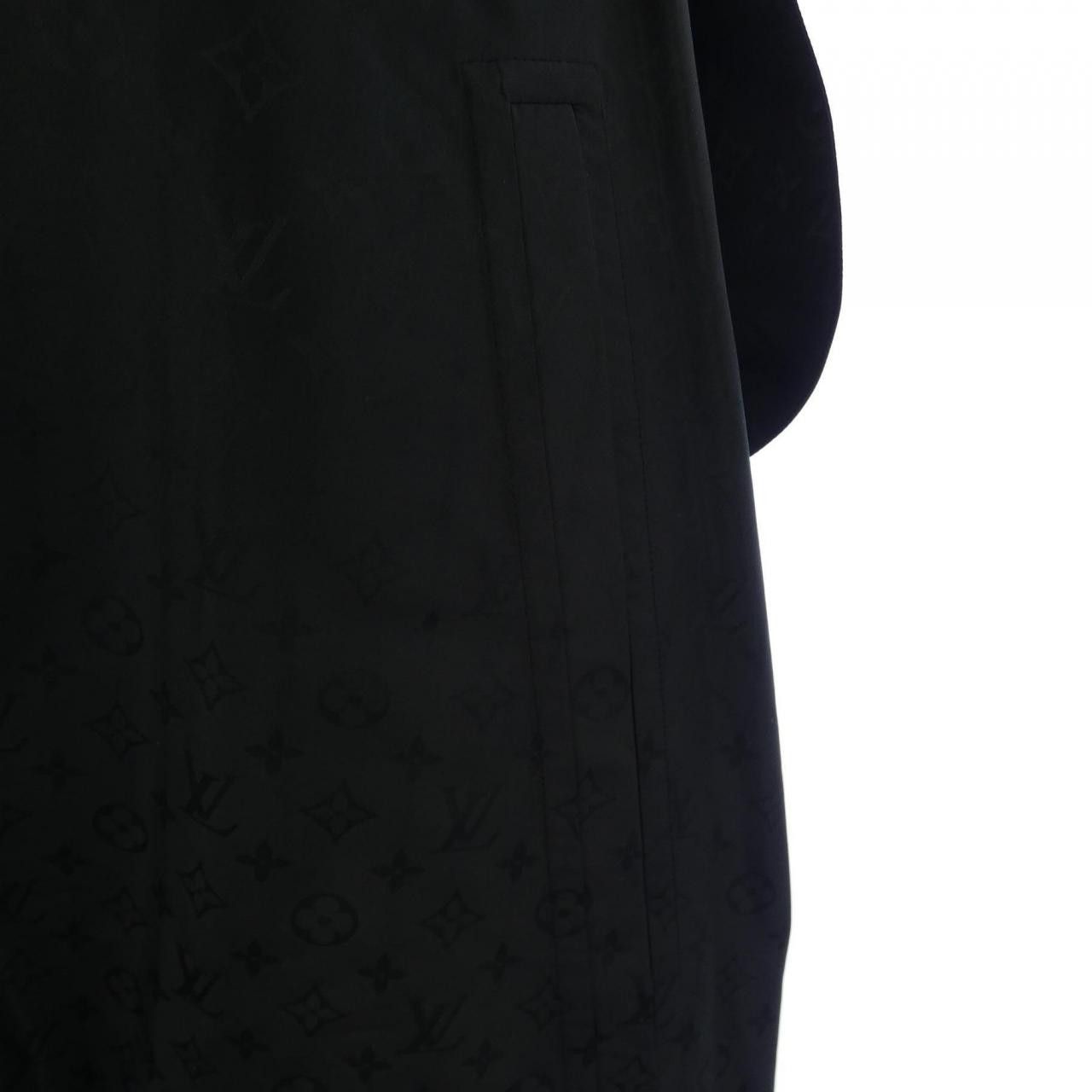 Louis Vuitton Louis Vuitton Louis Vuitton Sleeveless Parka Cape Coat Textile Outerwear FMOW82FLX DUTY FREE for USA Size ONE SIZE - 6 Thumbnail