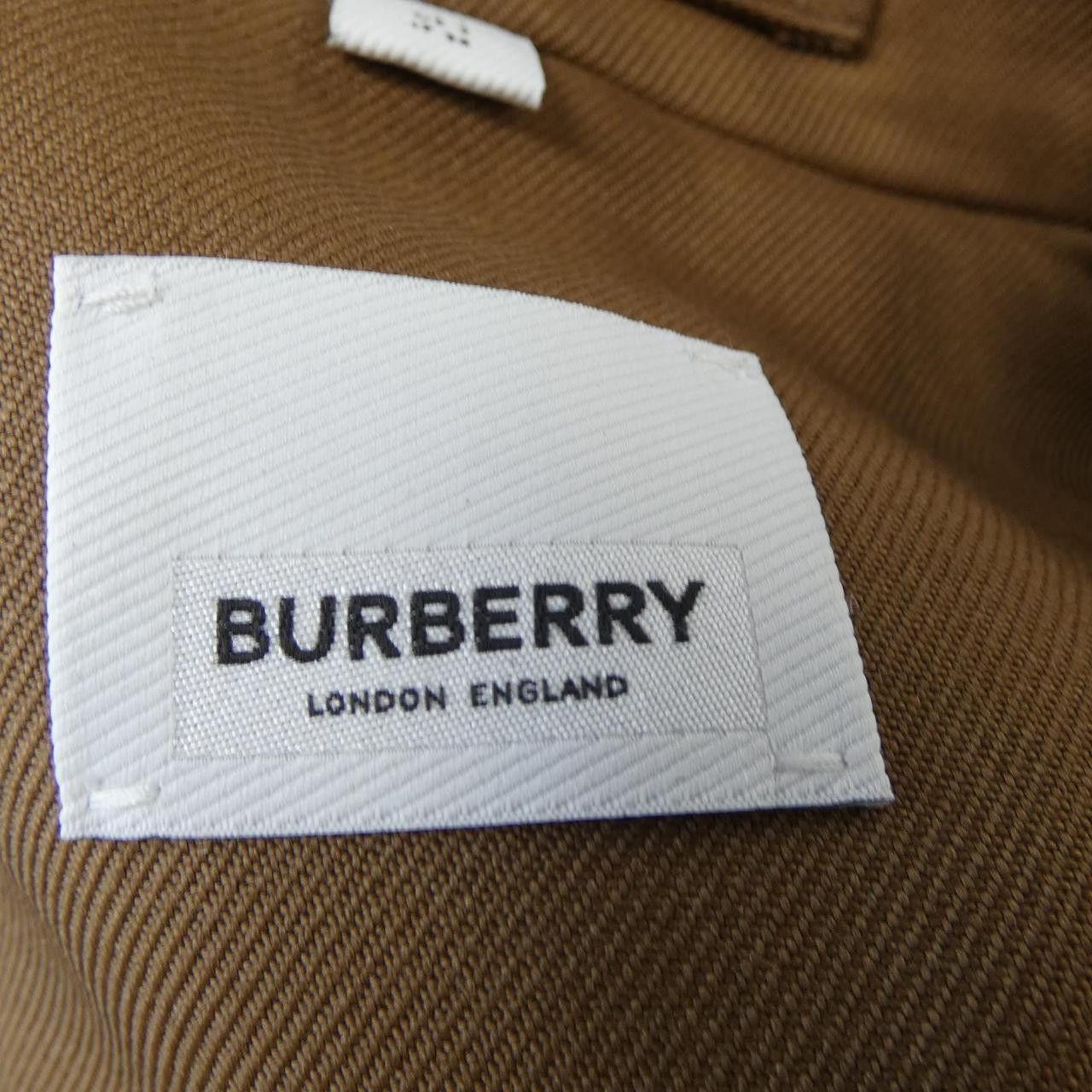 Burberry Burberry Burberry Coat Others Outerwear 80389301 DUTY FREE for USA Size ONE SIZE - 4 Thumbnail