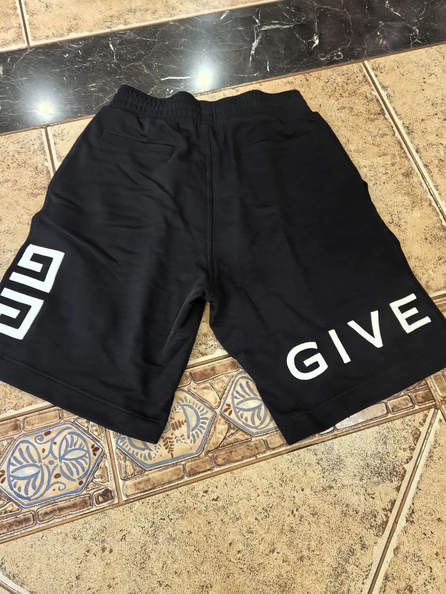 Givenchy Givenchy Black 4G Logo Bermuda Shorts Size US 31 - 3 Thumbnail