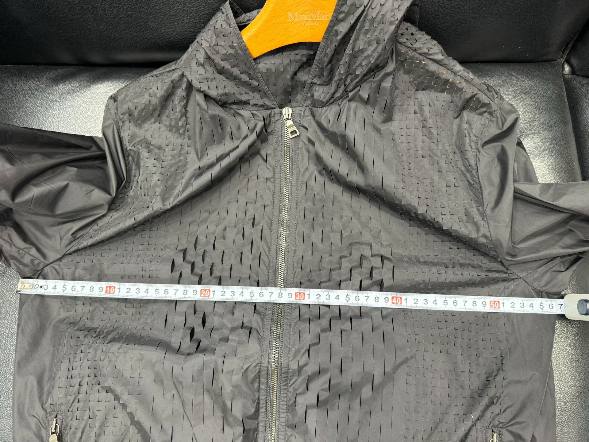 Prada Prada Lightweight Windbreaker Jacket Size US L / EU 52-54 / 3 - 7 Thumbnail