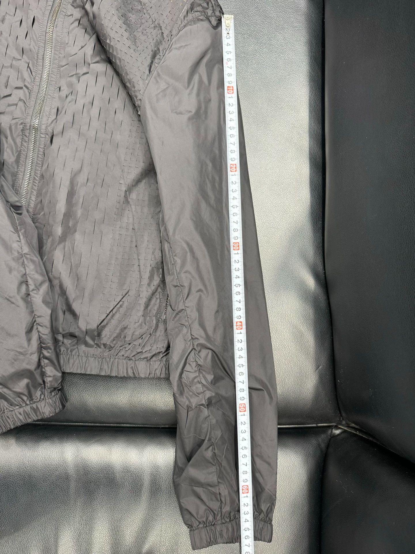 Prada Prada Lightweight Windbreaker Jacket Size US L / EU 52-54 / 3 - 9 Thumbnail