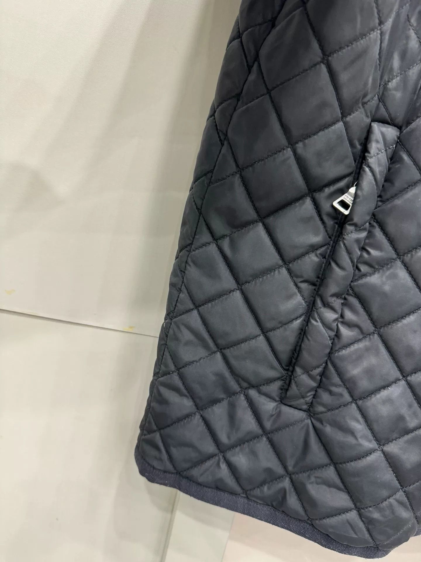 Prada PRADA Quilted Light Cotton Hooded Jacket Size US L / EU 52-54 / 3 - 3 Thumbnail