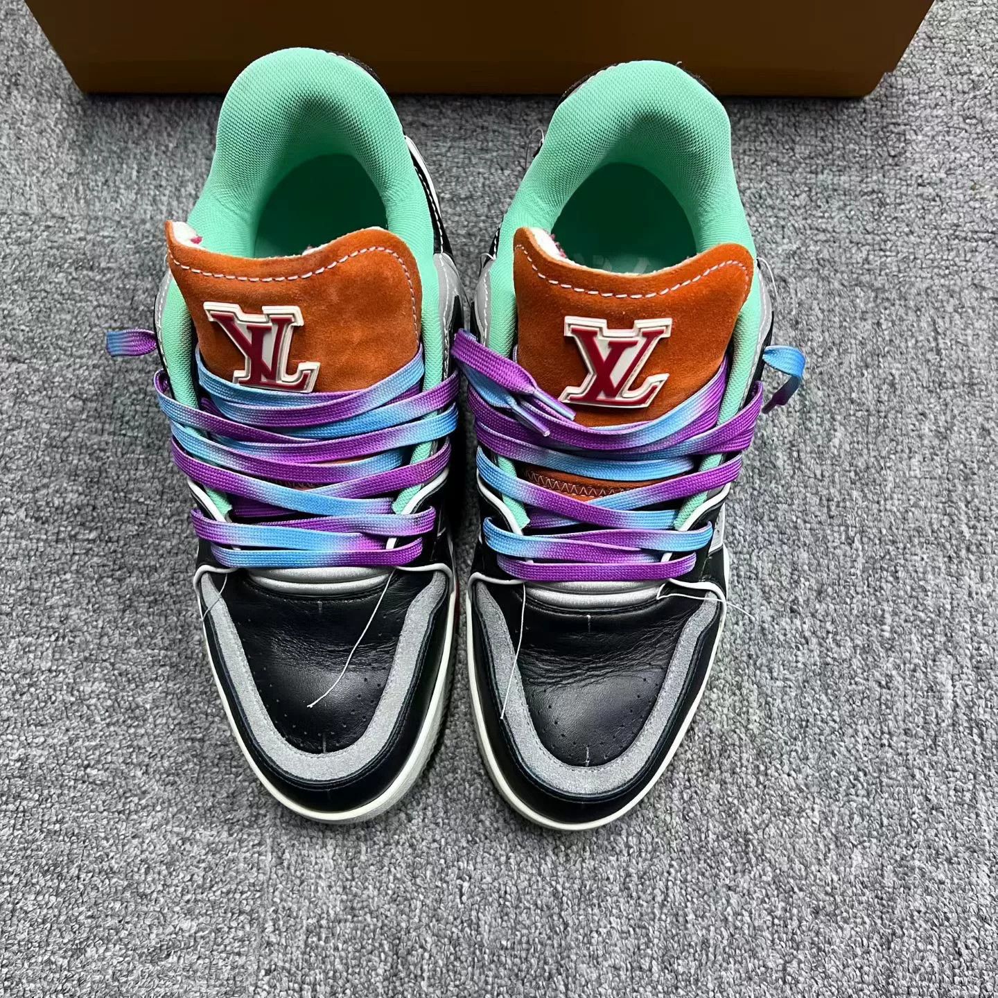 Louis Vuitton Louis Vuitton Patchwork Blue Lowtop Sneakers 7 Women Size US 7 / IT 37 - 2 Thumbnail