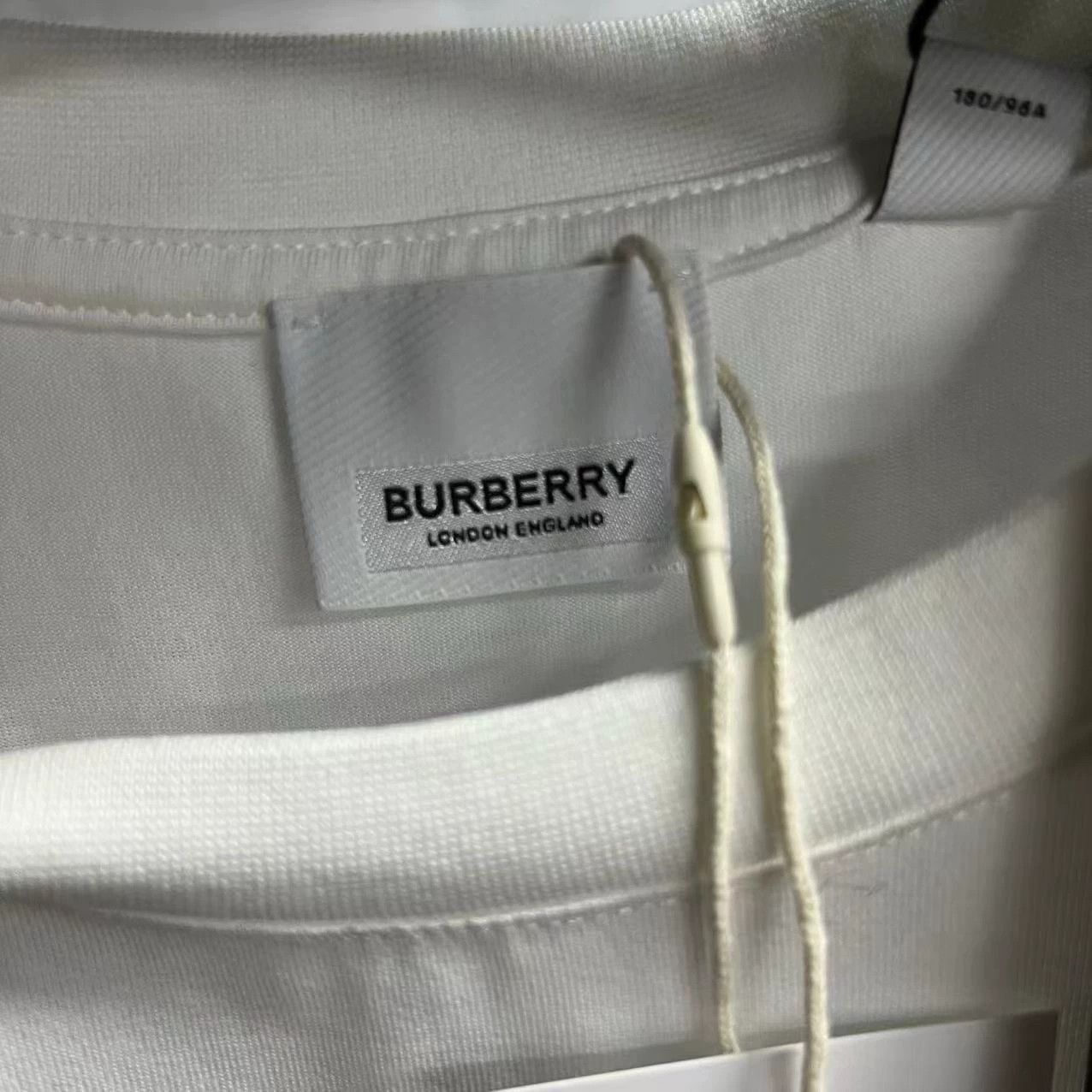 Burberry Burberry Retro White Hoodie M Men Size US M / EU 48-50 / 2 - 2 Thumbnail