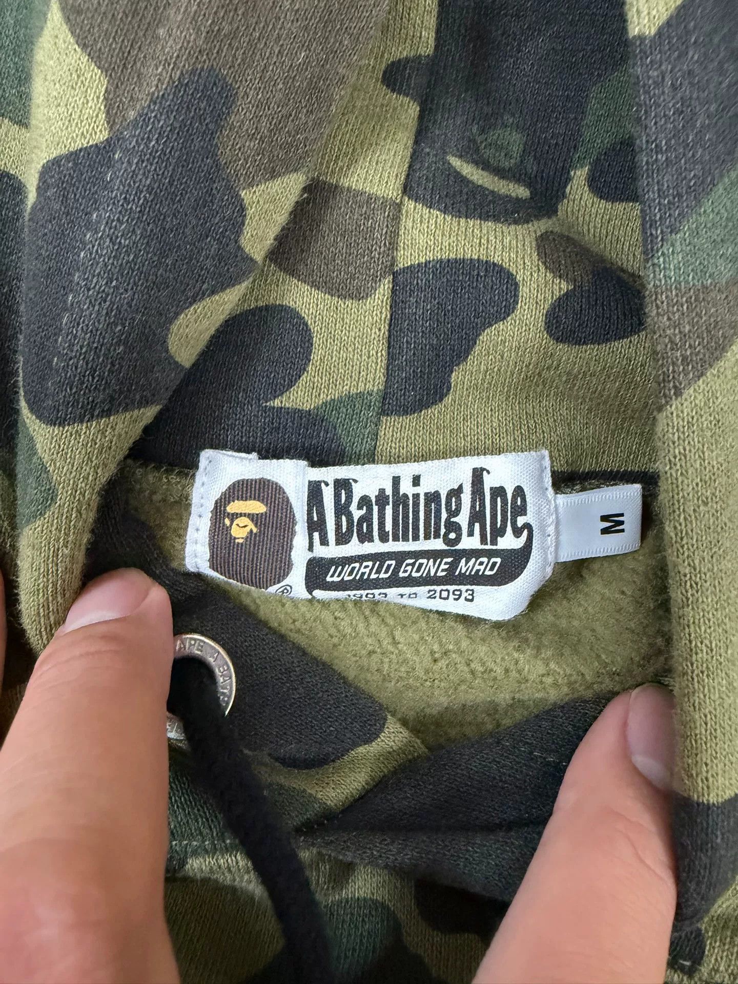 Bape Bape Multi Shark Sweatshirt Pullover Size US M / EU 48-50 / 2 - 3 Thumbnail