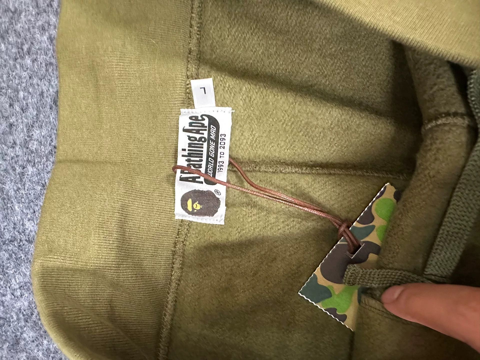 Bape Bape Multi Shark Shorts Designer Size US 34 / EU 50 - 3 Thumbnail