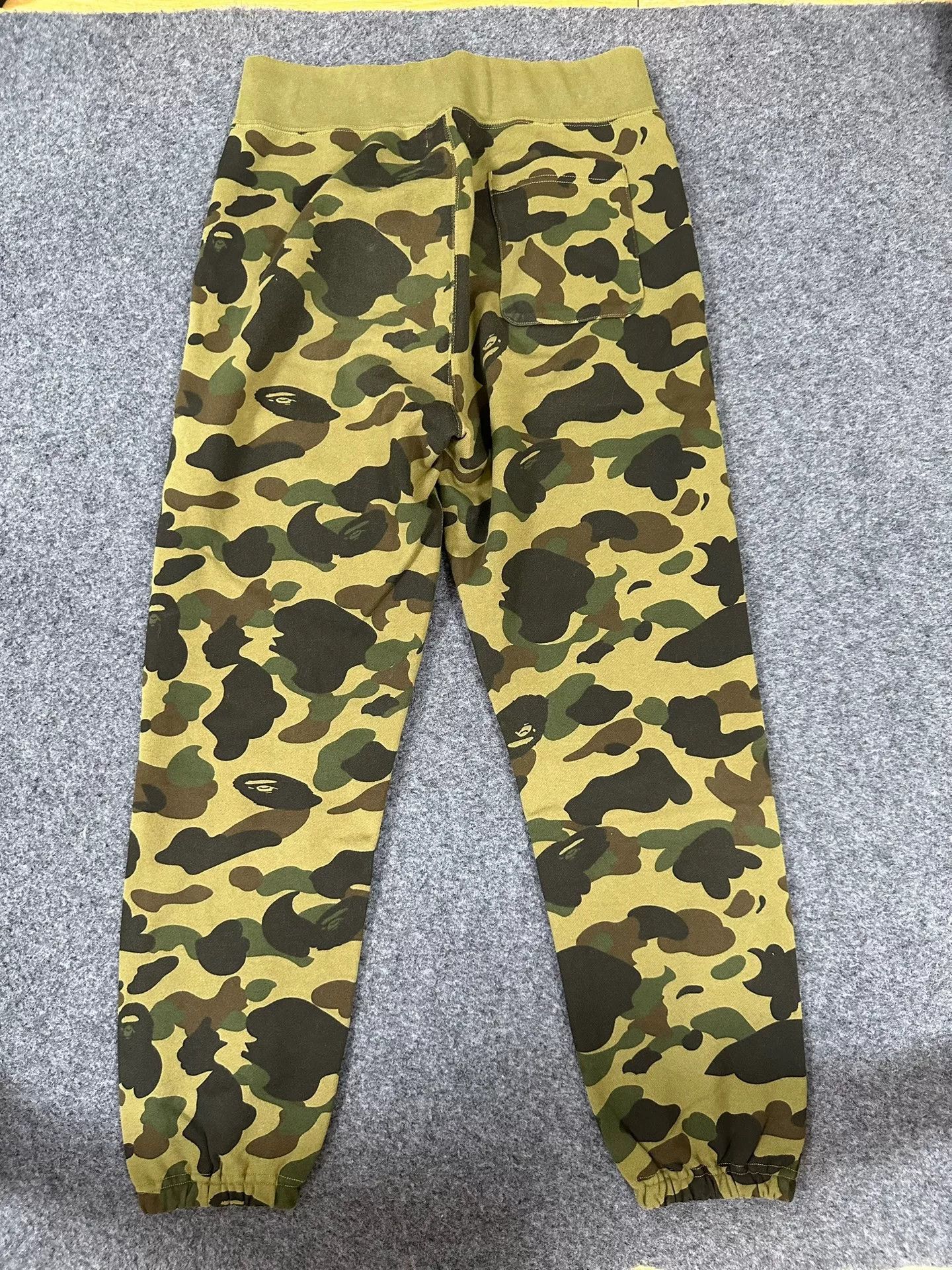 Bape Bape Multi Shark Pants Casual Designer Size US 32 / EU 48 - 2 Thumbnail