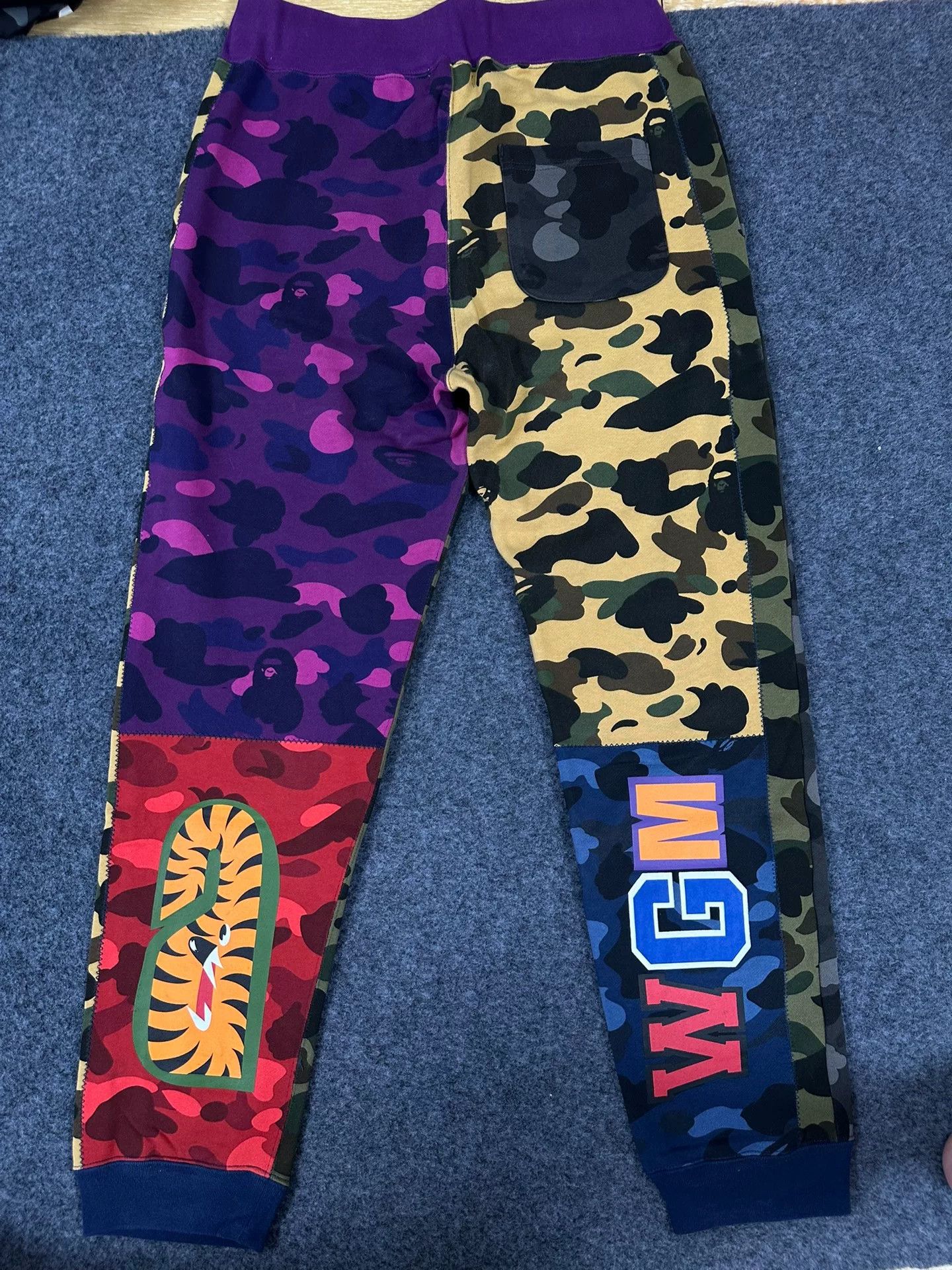 Bape Bape Multi Shark Pants Casual Designer Size US 34 / EU 50 - 2 Thumbnail