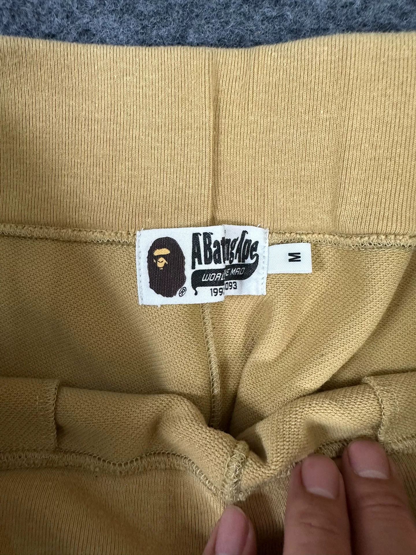 Bape Bape Multi Shark Pants Casual Designer Size US 32 / EU 48 - 3 Thumbnail