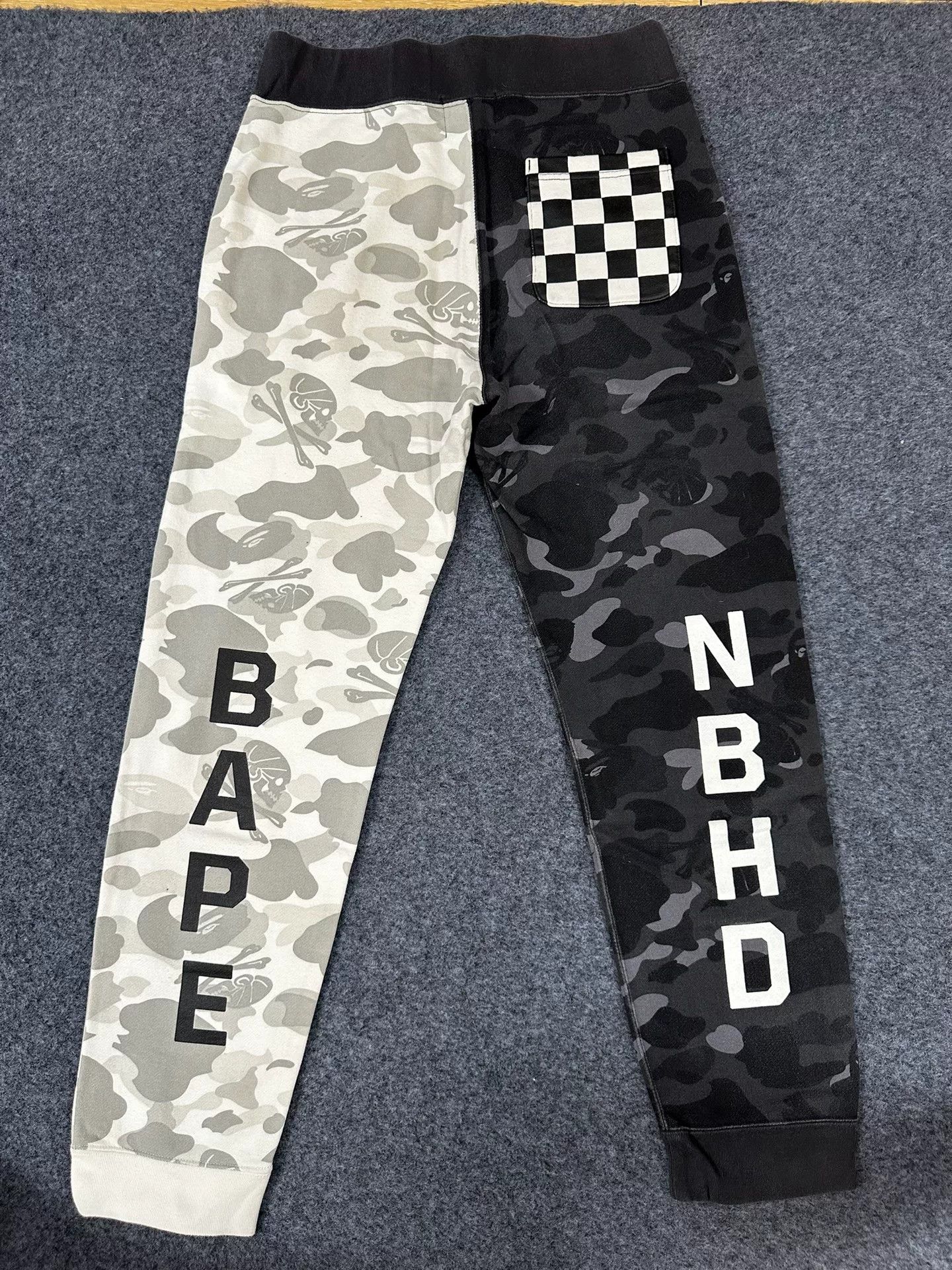Bape Bape Black Shark Collab Designer Size US 34 / EU 50 - 2 Thumbnail