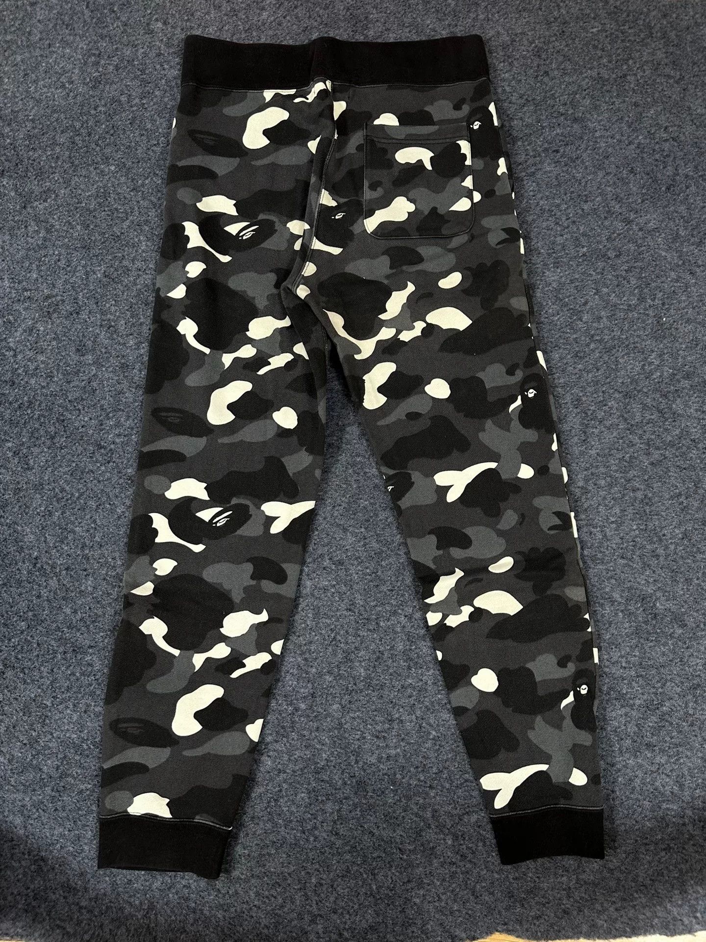 Bape Bape Multi Shark Pants Casual Designer Size US 32 / EU 48 - 2 Thumbnail