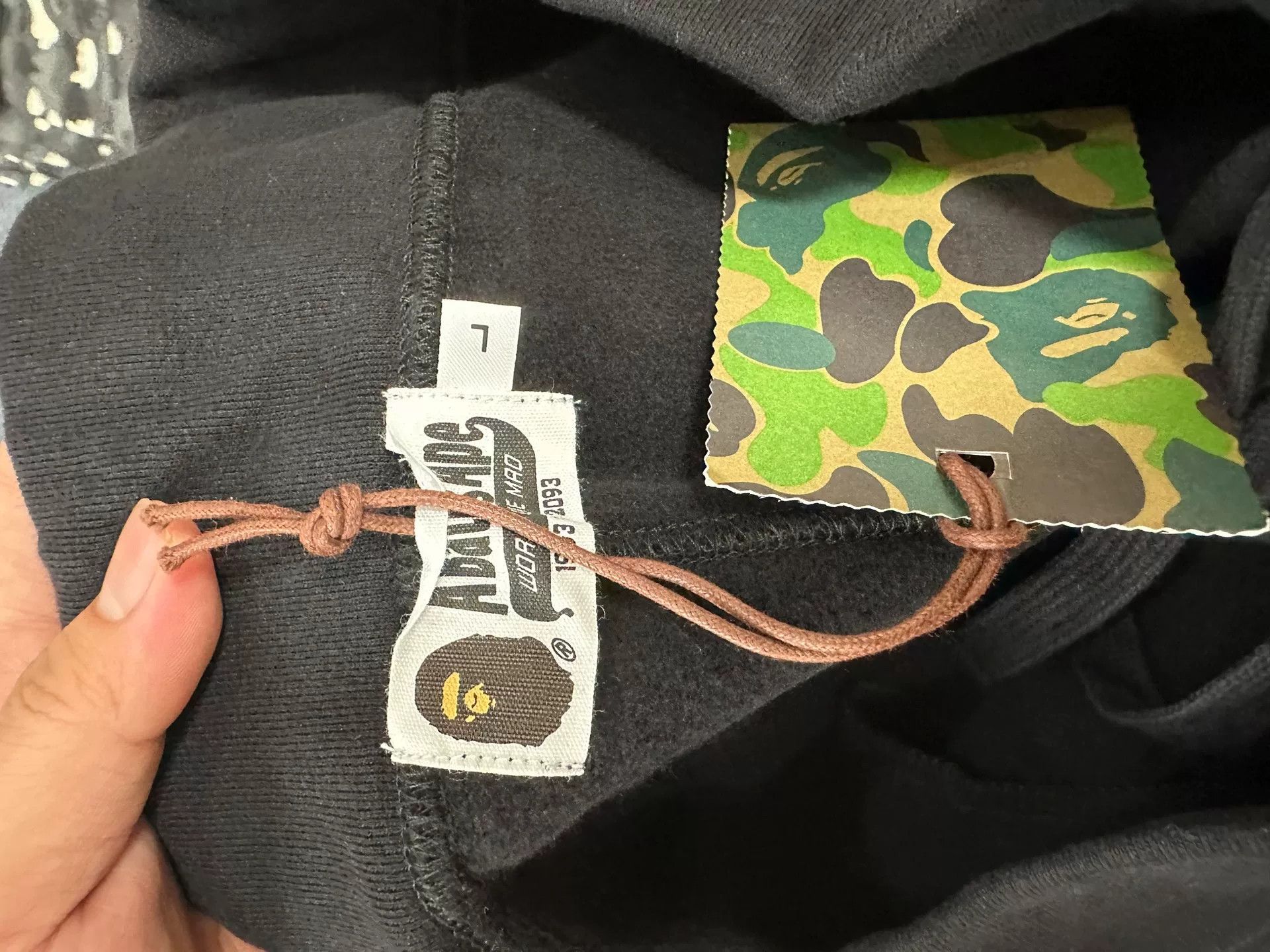 Bape Bape Multi Shark Pants Casual Designer Size US 34 / EU 50 - 3 Thumbnail