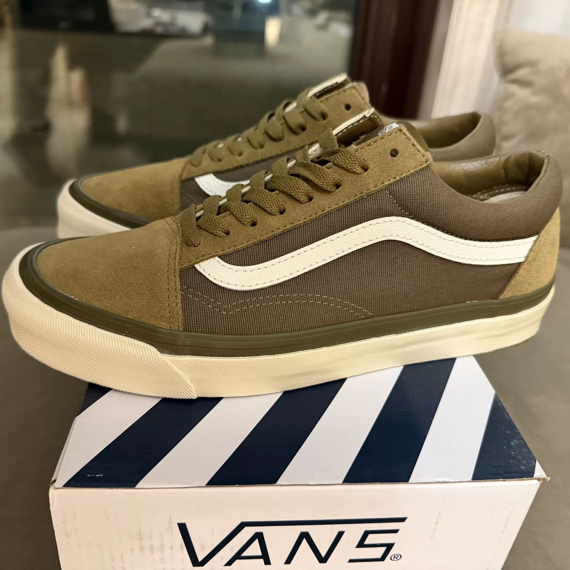 Vans wtaps x Vans OG Old Skool LX Size US 8.5 / EU 41-42 - 3 Thumbnail