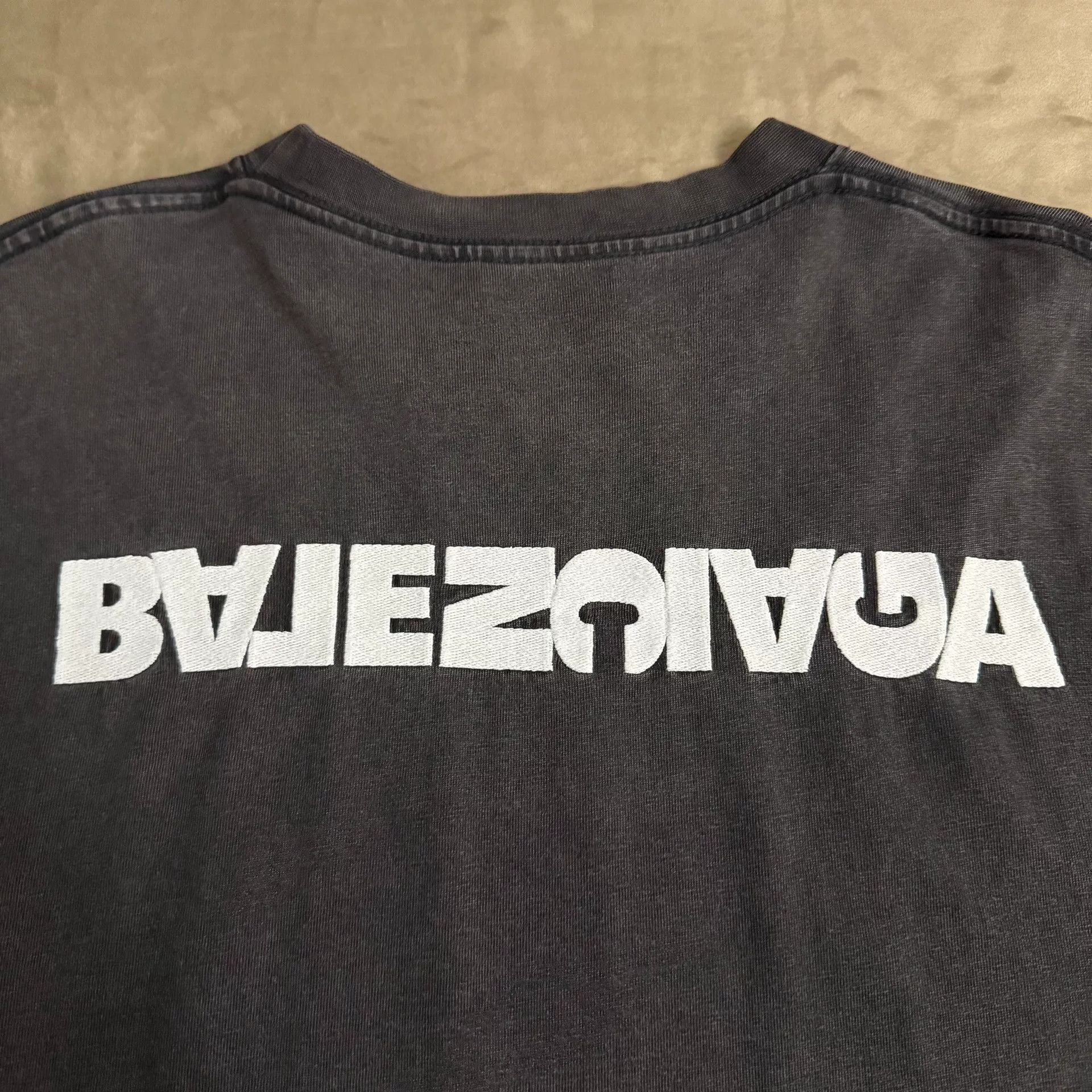 Balenciaga Balenciaga Reverse Embroidery Logo T-shirt Size US XS / EU 42 / 0 - 4 Thumbnail