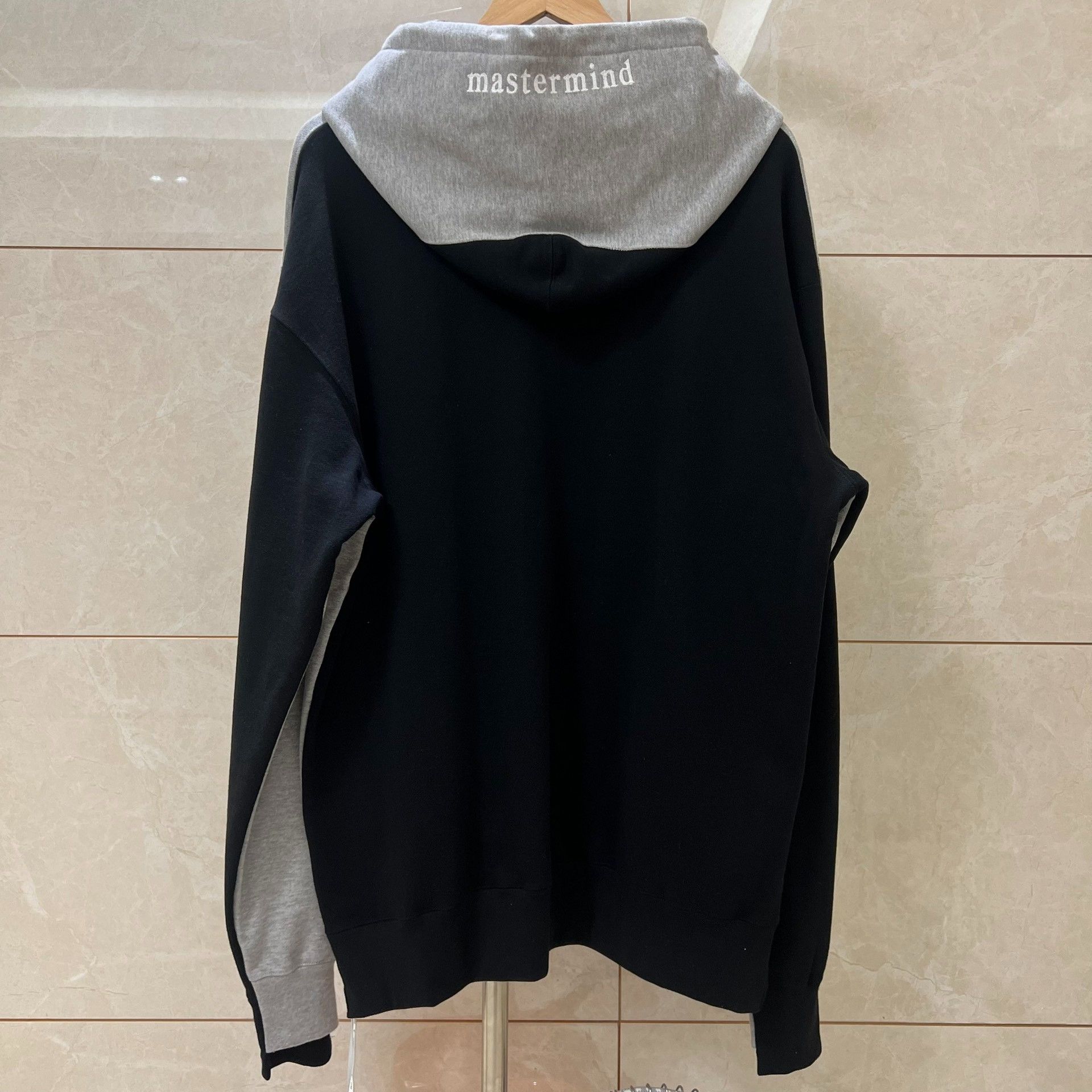 Mastermind Japan Mastermind Japan MMJ 21SS Skull Embroidery Hoodie Size US L / EU 52-54 / 3 - 2 Thumbnail