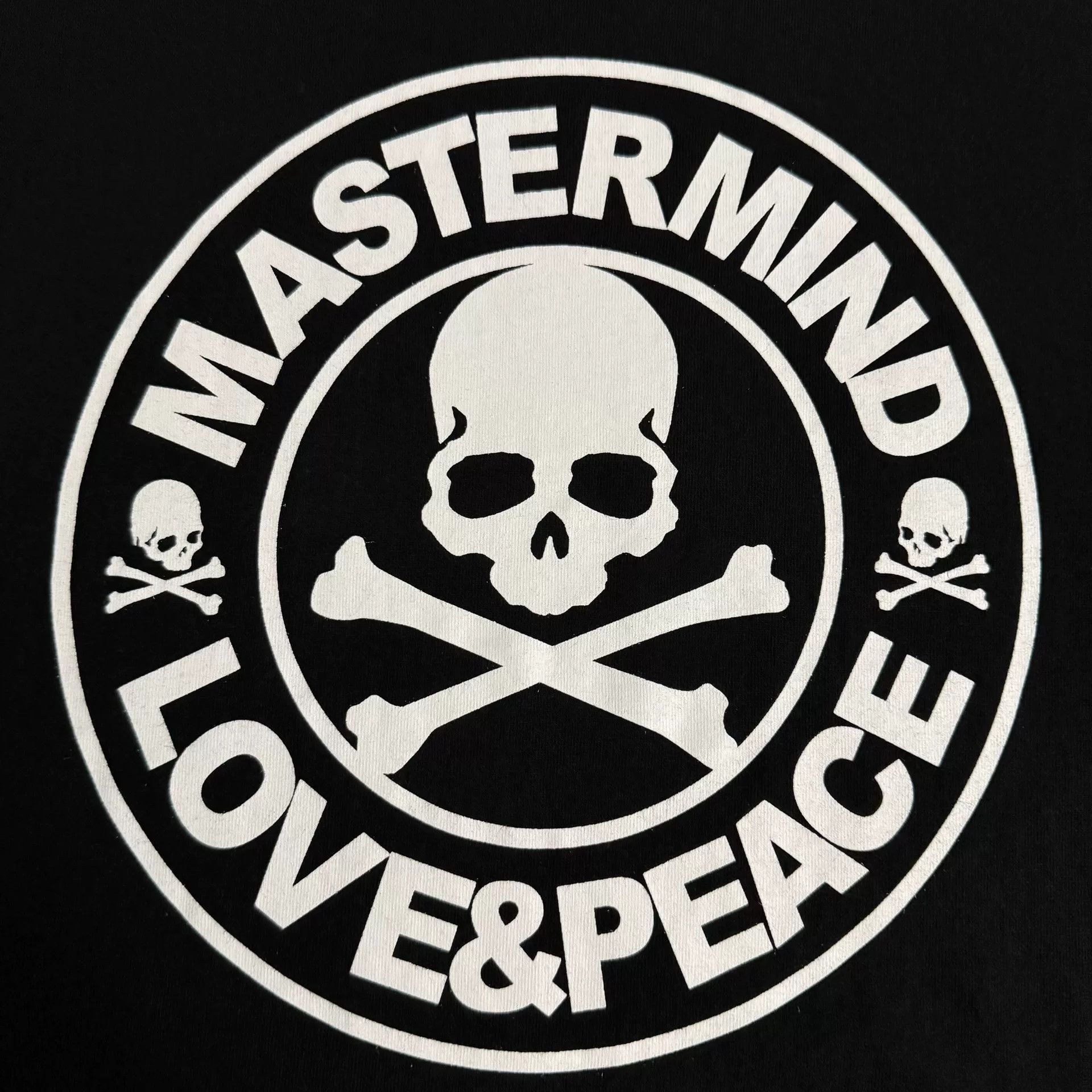 Mastermind Japan Mastermind Japan MMJ Starbucks Short-Sleeve Tee Size US M / EU 48-50 / 2 - 3 Thumbnail