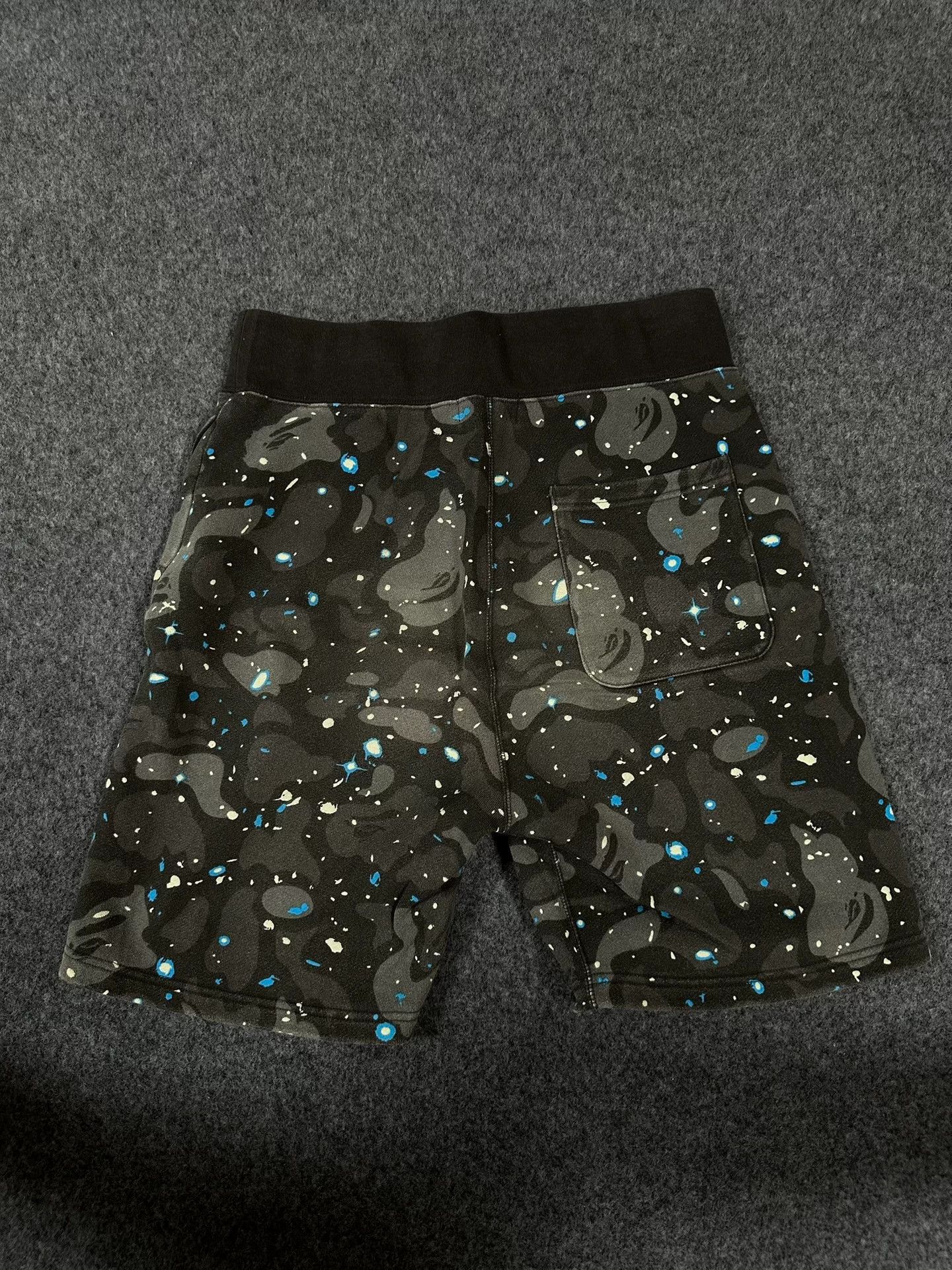 Bape Bape Multi Shark Shorts Designer Size US 32 / EU 48 - 2 Thumbnail