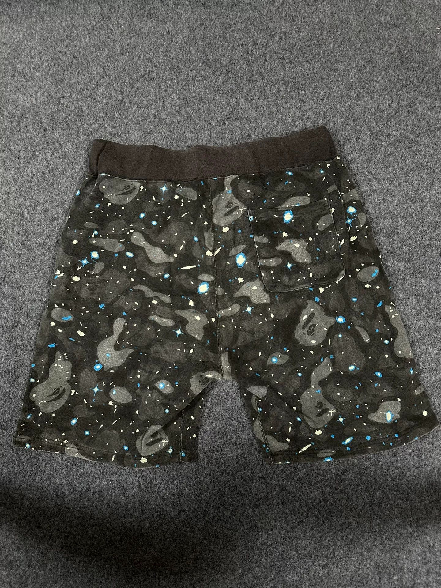 Bape Bape Multi Shark Shorts Designer Size US 38 / EU 54 - 2 Thumbnail