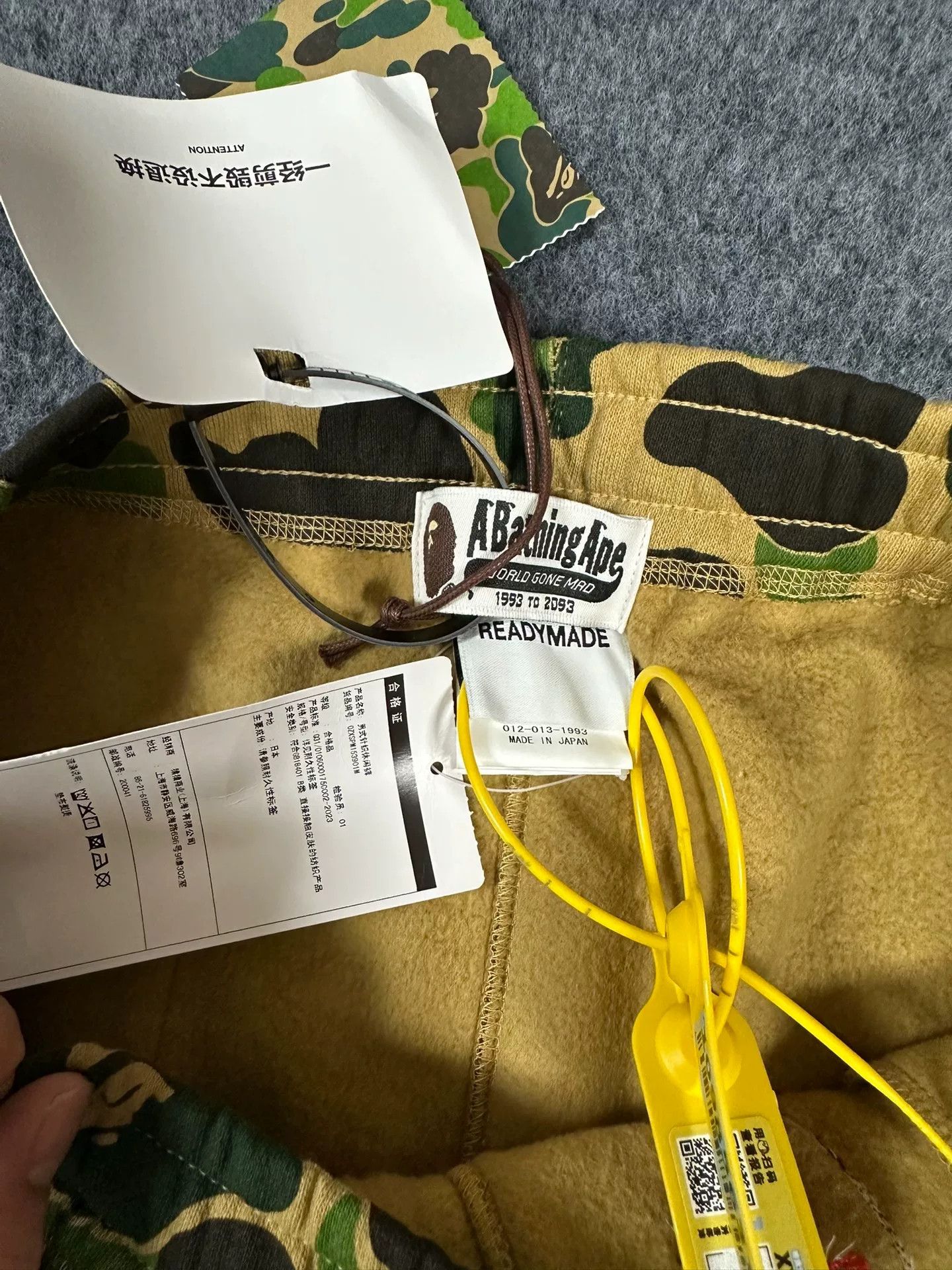 Bape Bape Multi Shark Shorts Designer Size US 30 / EU 46 - 3 Thumbnail