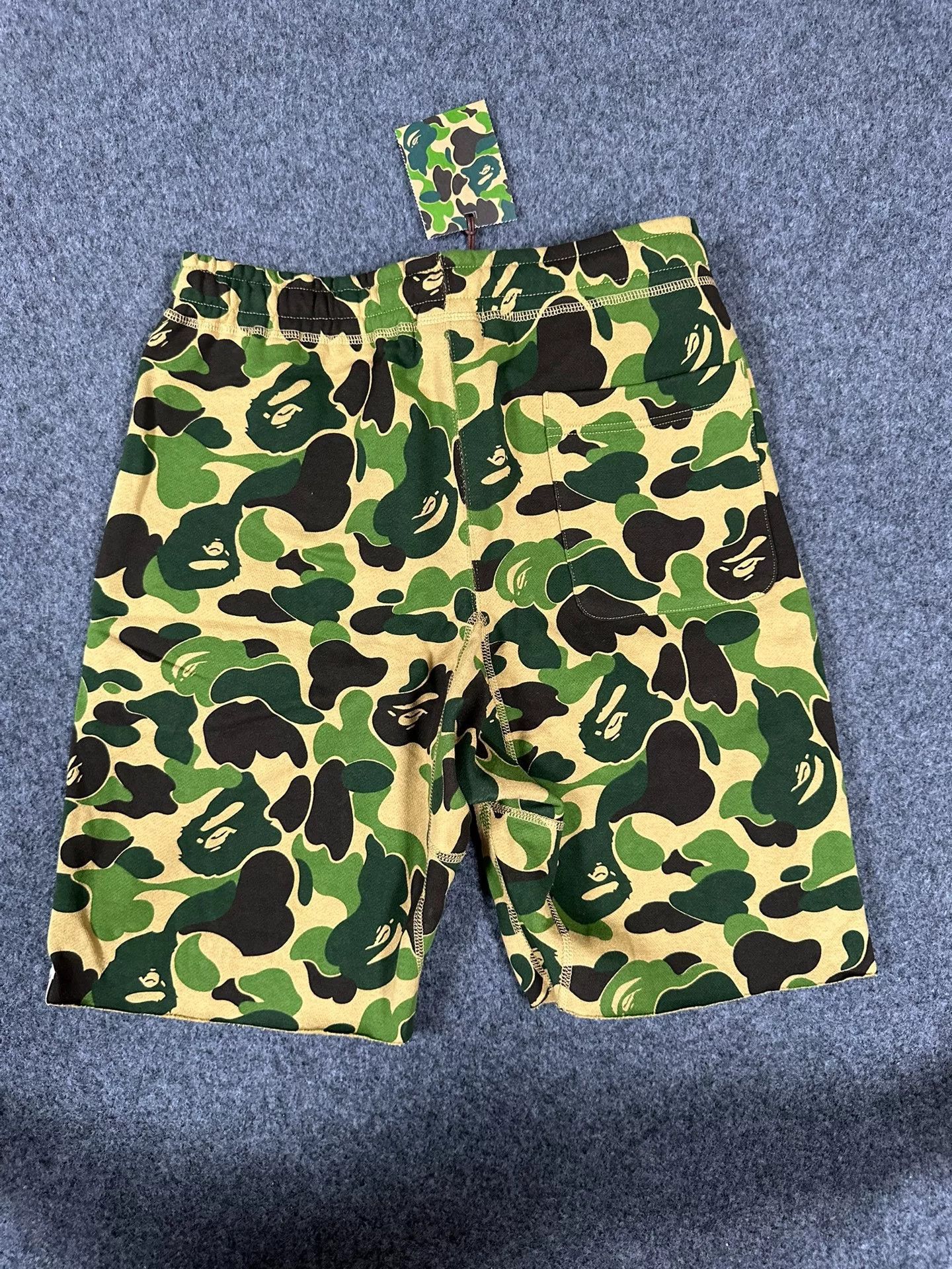 Bape Bape Multi Shark Shorts Designer Size US 30 / EU 46 - 2 Thumbnail