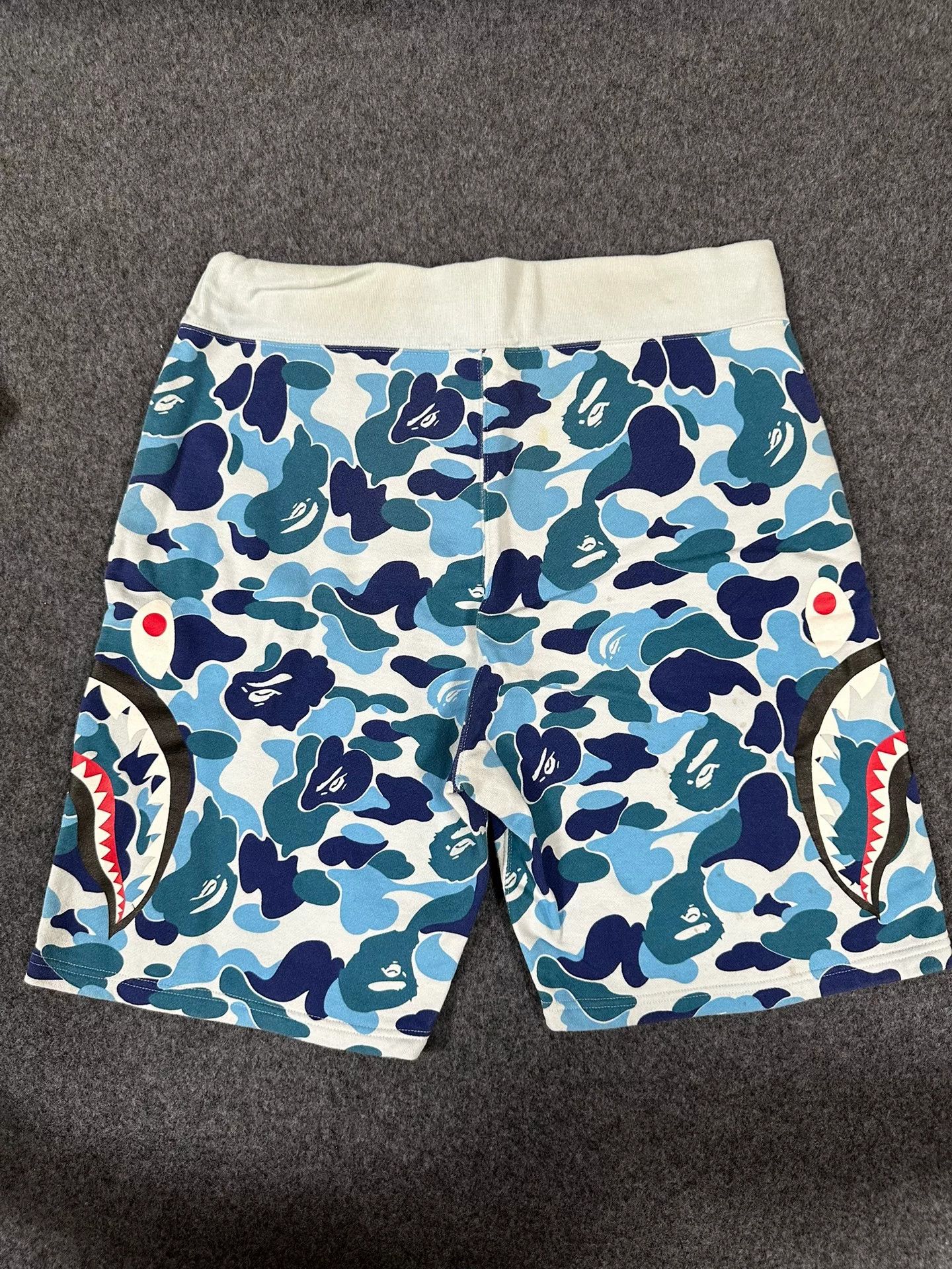 Bape Bape Multi Shark Shorts Designer Size US 38 / EU 54 - 2 Thumbnail