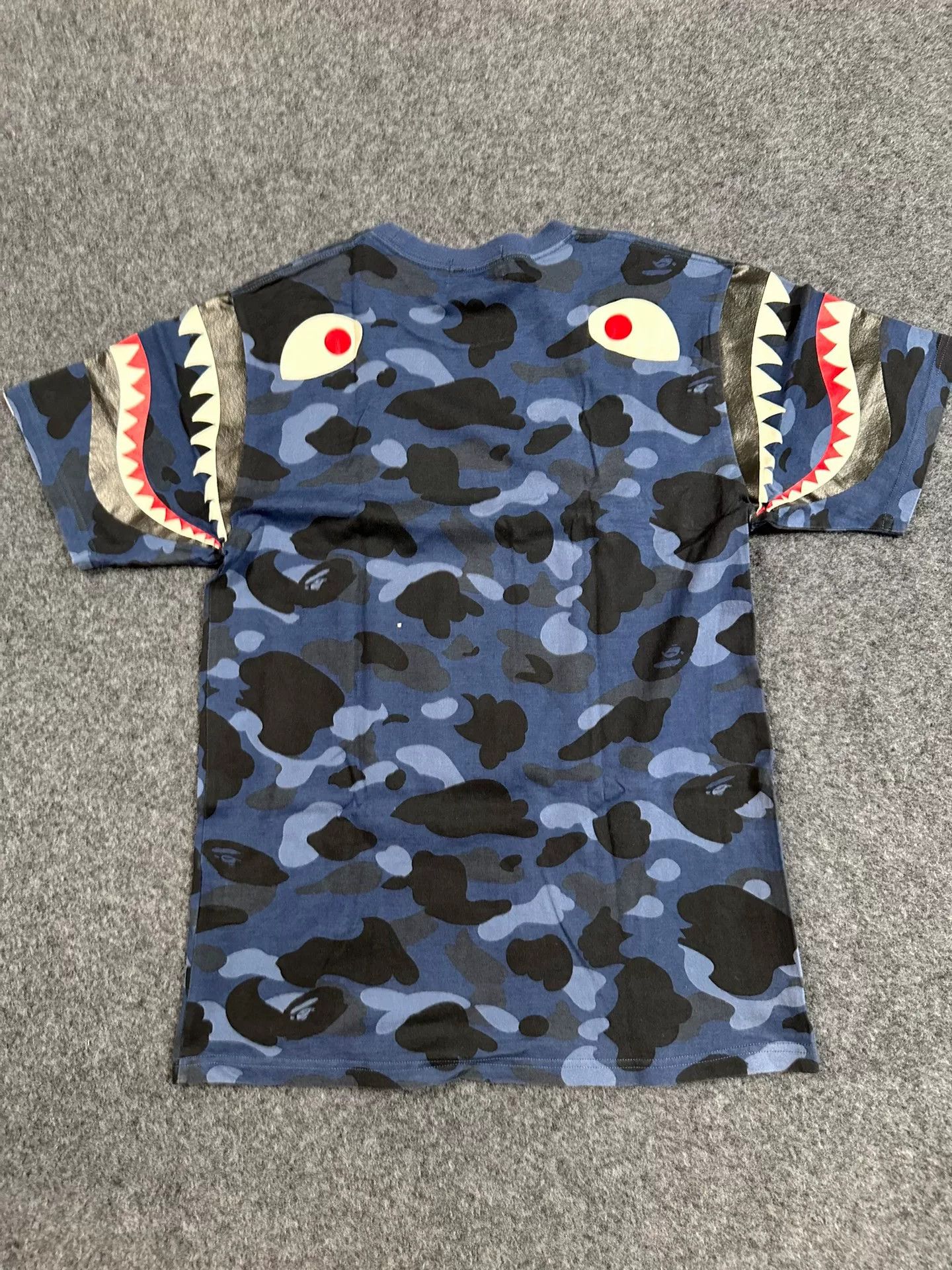 Bape Bape Multi Shark T-Shirt Casual Size US M / EU 48-50 / 2 - 2 Thumbnail