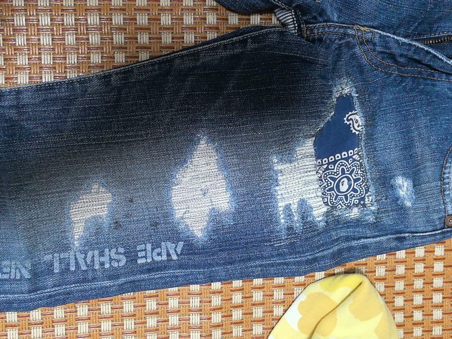 Bape Bape Shark Jeans Casual Designer Size US 32 / EU 48 - 2 Thumbnail