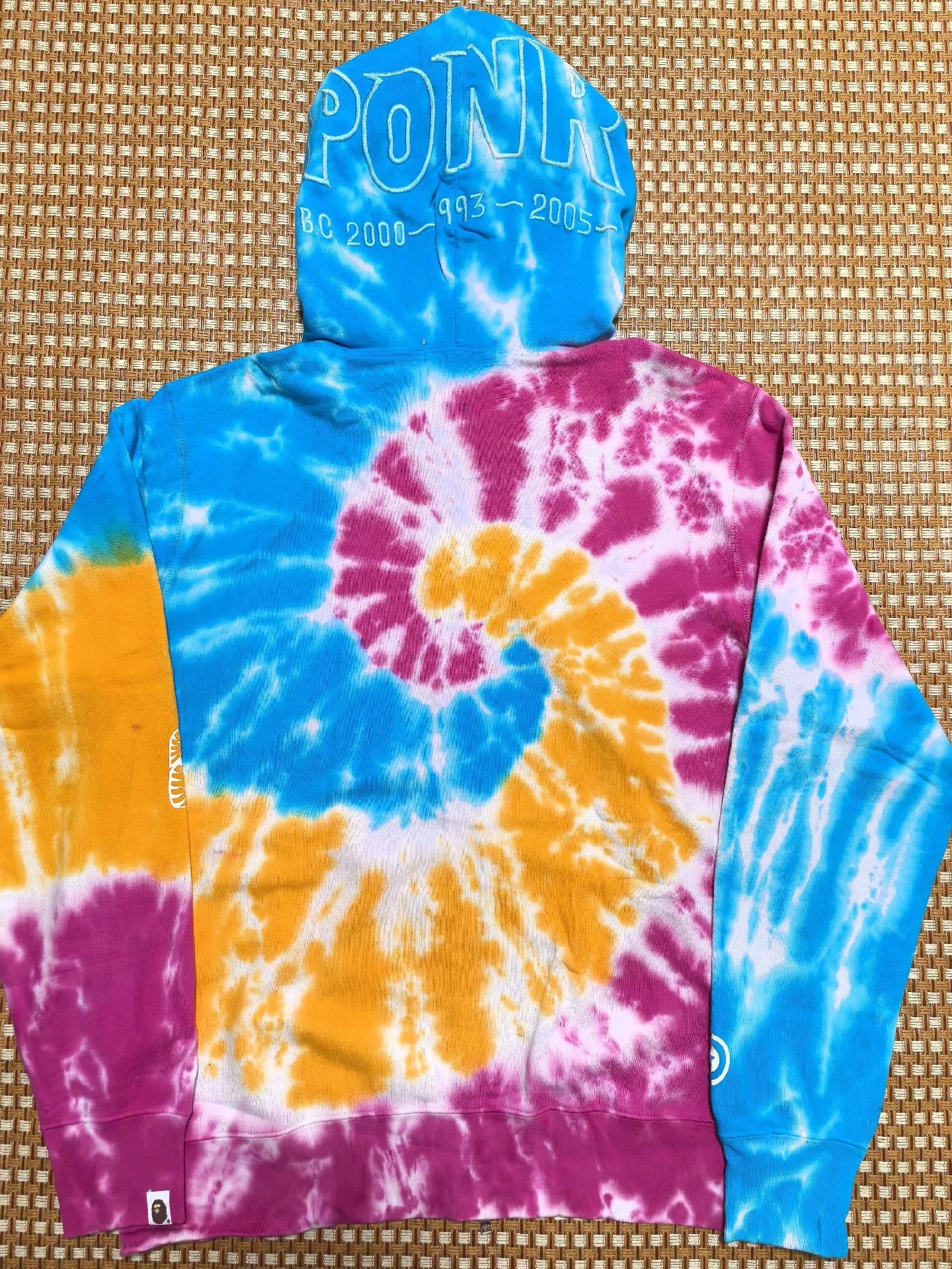 Bape Bape Multi Shark Sweatshirt Pullover Size US L / EU 52-54 / 3 - 2 Thumbnail