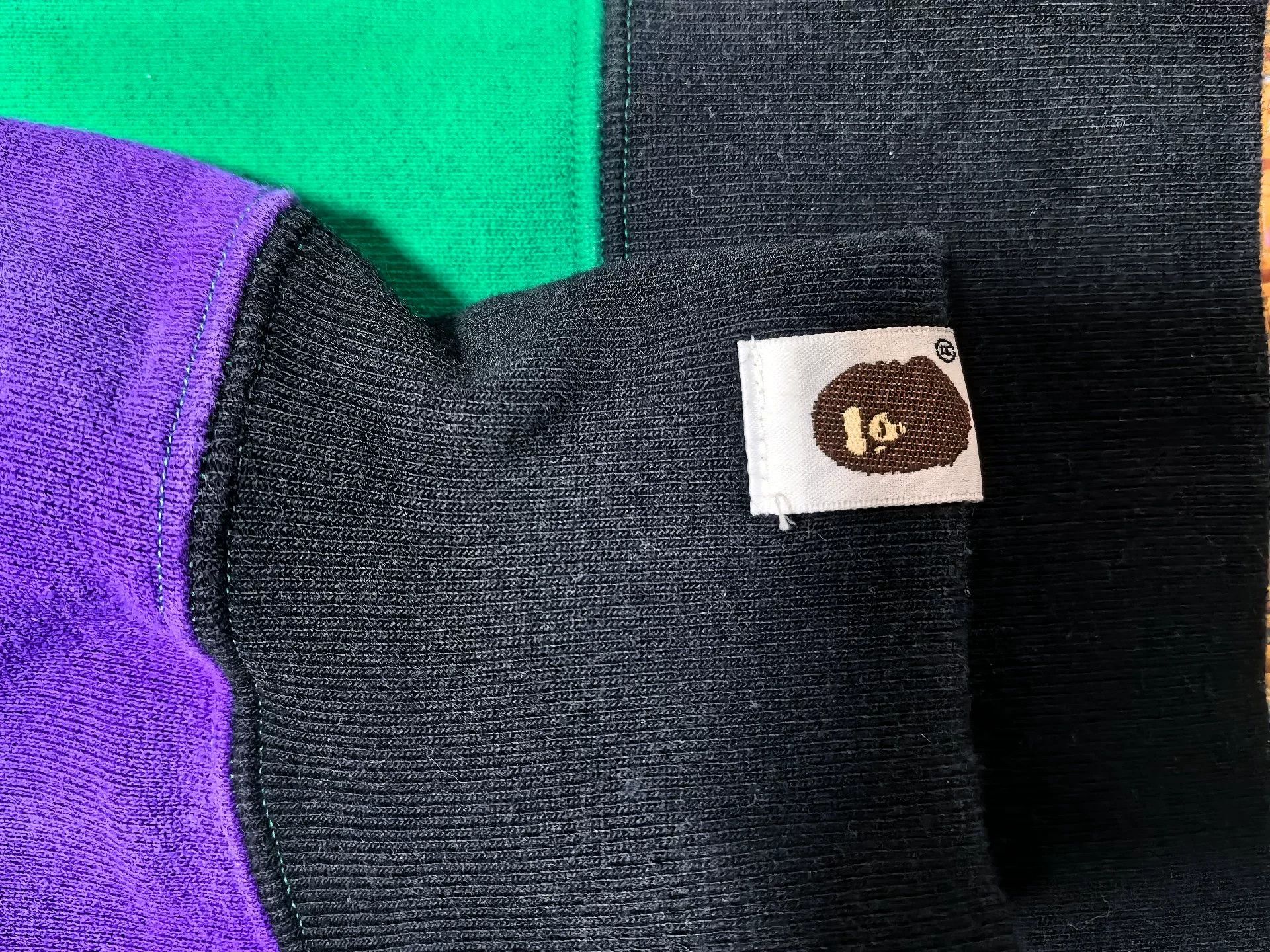 Bape Bape Shark Sweatshirt Pullover Size US L / EU 52-54 / 3 - 3 Thumbnail