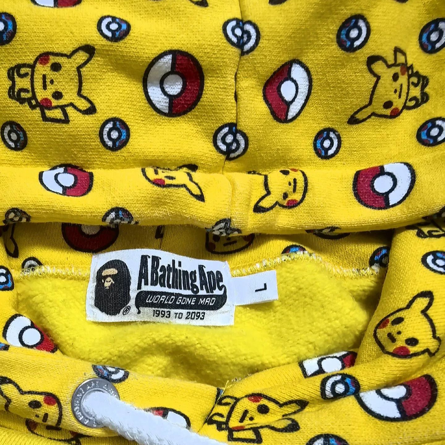 Bape Bape Shark Sweatshirt Pullover Size US L / EU 52-54 / 3 - 3 Thumbnail