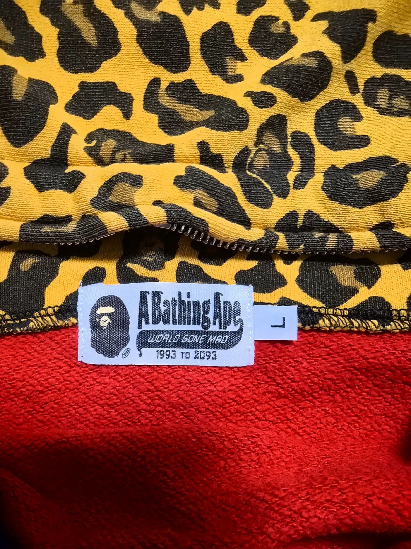 Bape Bape Shark Sweatshirt Pullover Size US L / EU 52-54 / 3 - 3 Thumbnail
