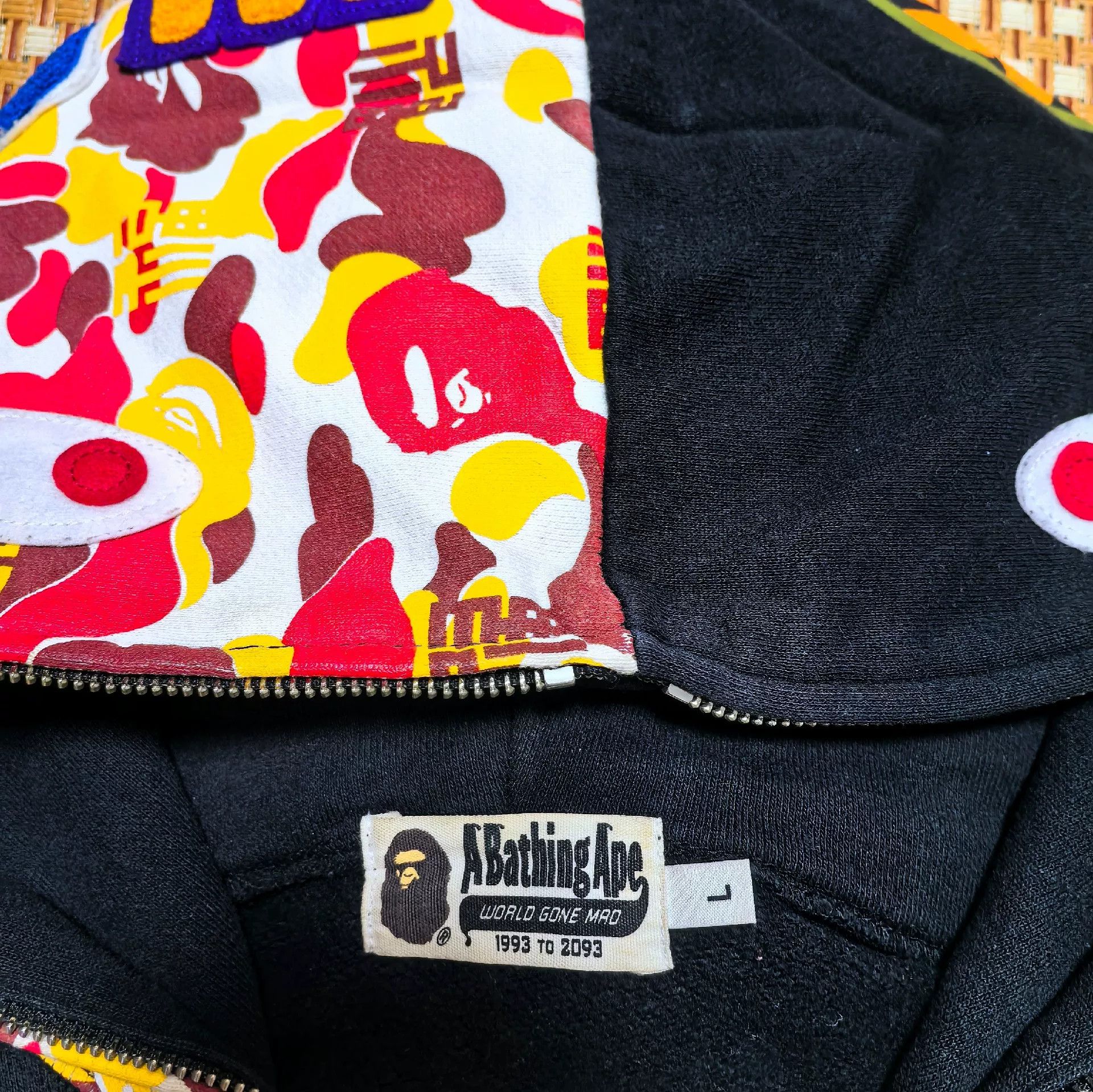 Bape Bape Shark Sweatshirt Pullover Size US L / EU 52-54 / 3 - 7 Thumbnail