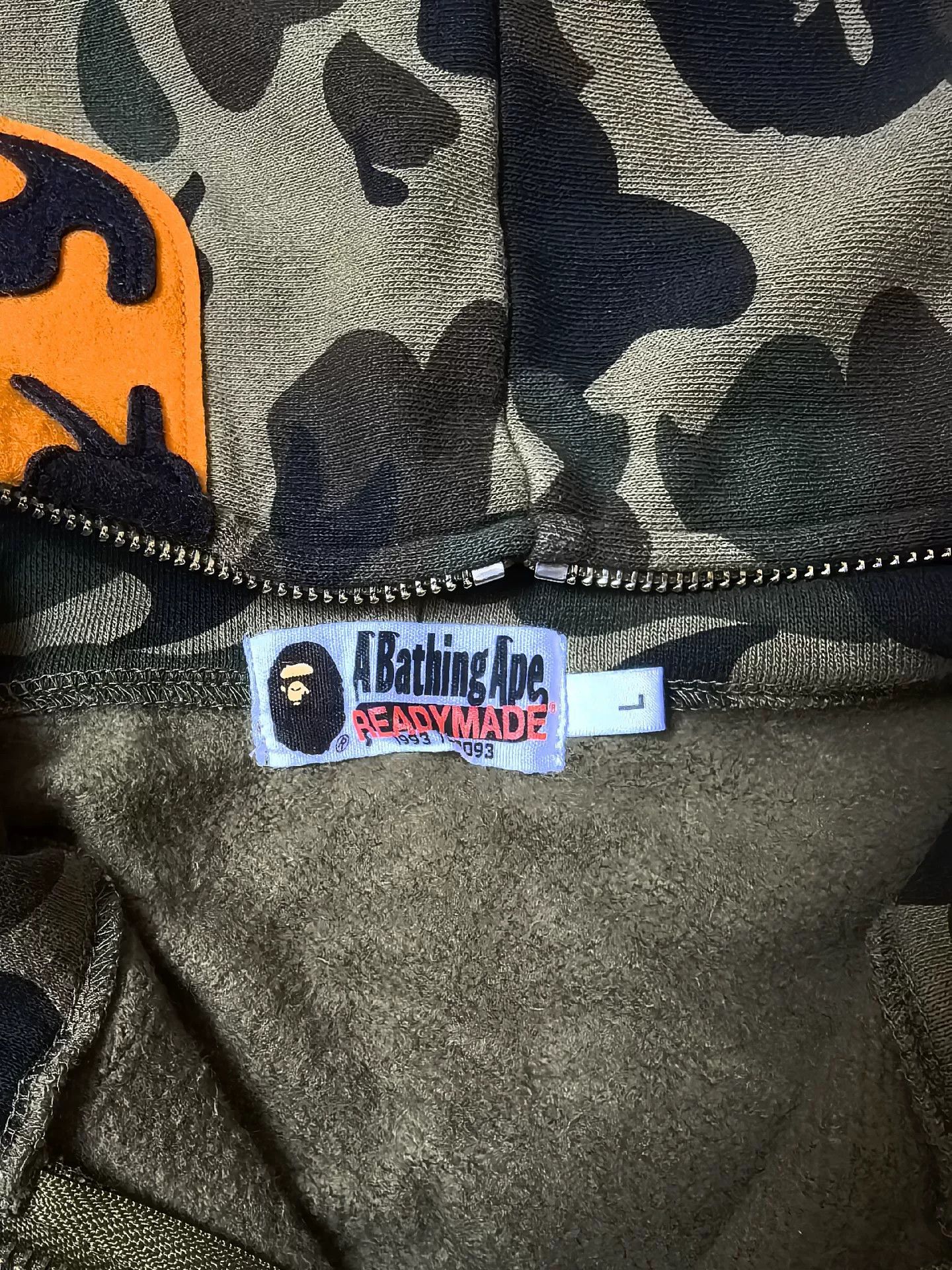 Bape Bape Green Shark Sweatshirt Pullover Size US L / EU 52-54 / 3 - 3 Thumbnail