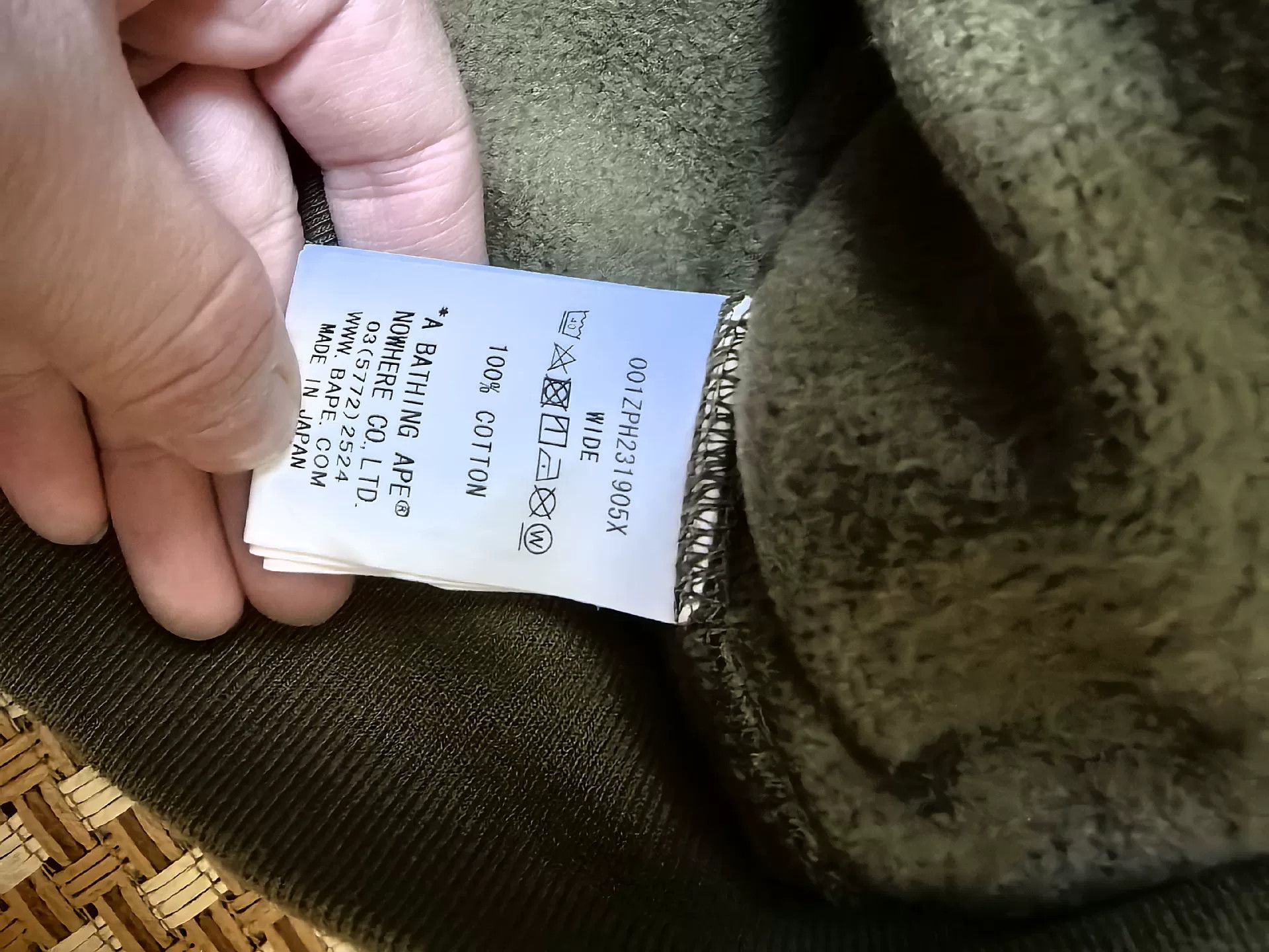 Bape Bape Green Shark Sweatshirt Pullover Size US L / EU 52-54 / 3 - 5 Thumbnail