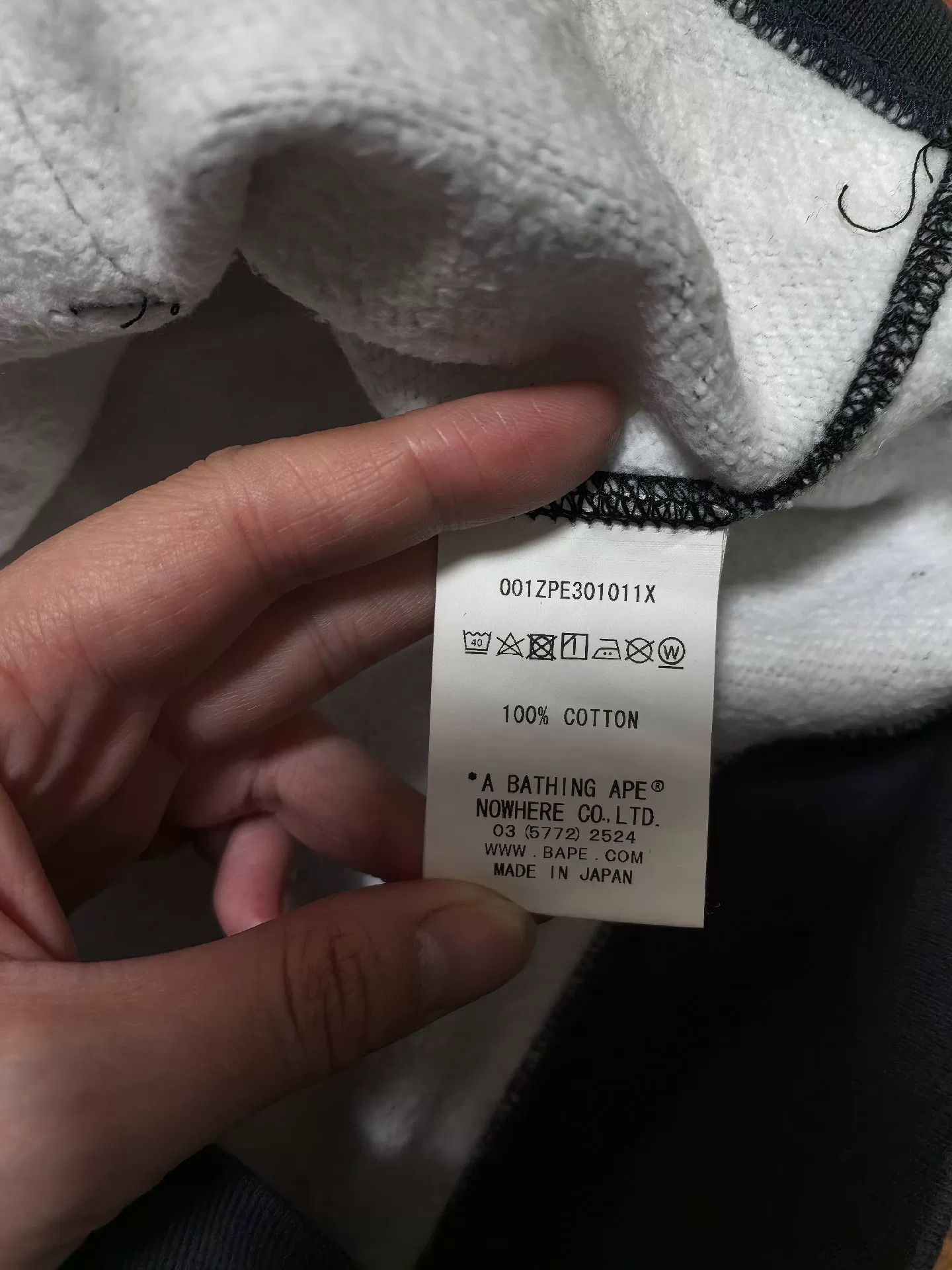 Bape Bape Multi Shark Sweatshirt Pullover Size US L / EU 52-54 / 3 - 4 Thumbnail