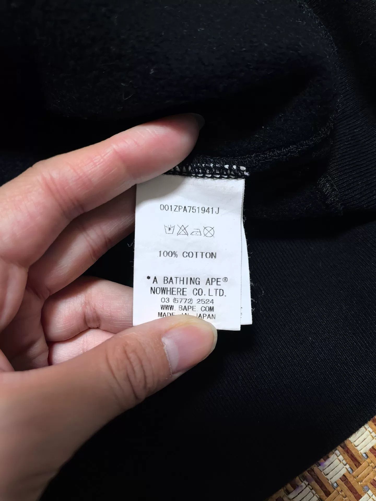 Bape Bape Multi Shark Sweatshirt Pullover Size US L / EU 52-54 / 3 - 4 Thumbnail