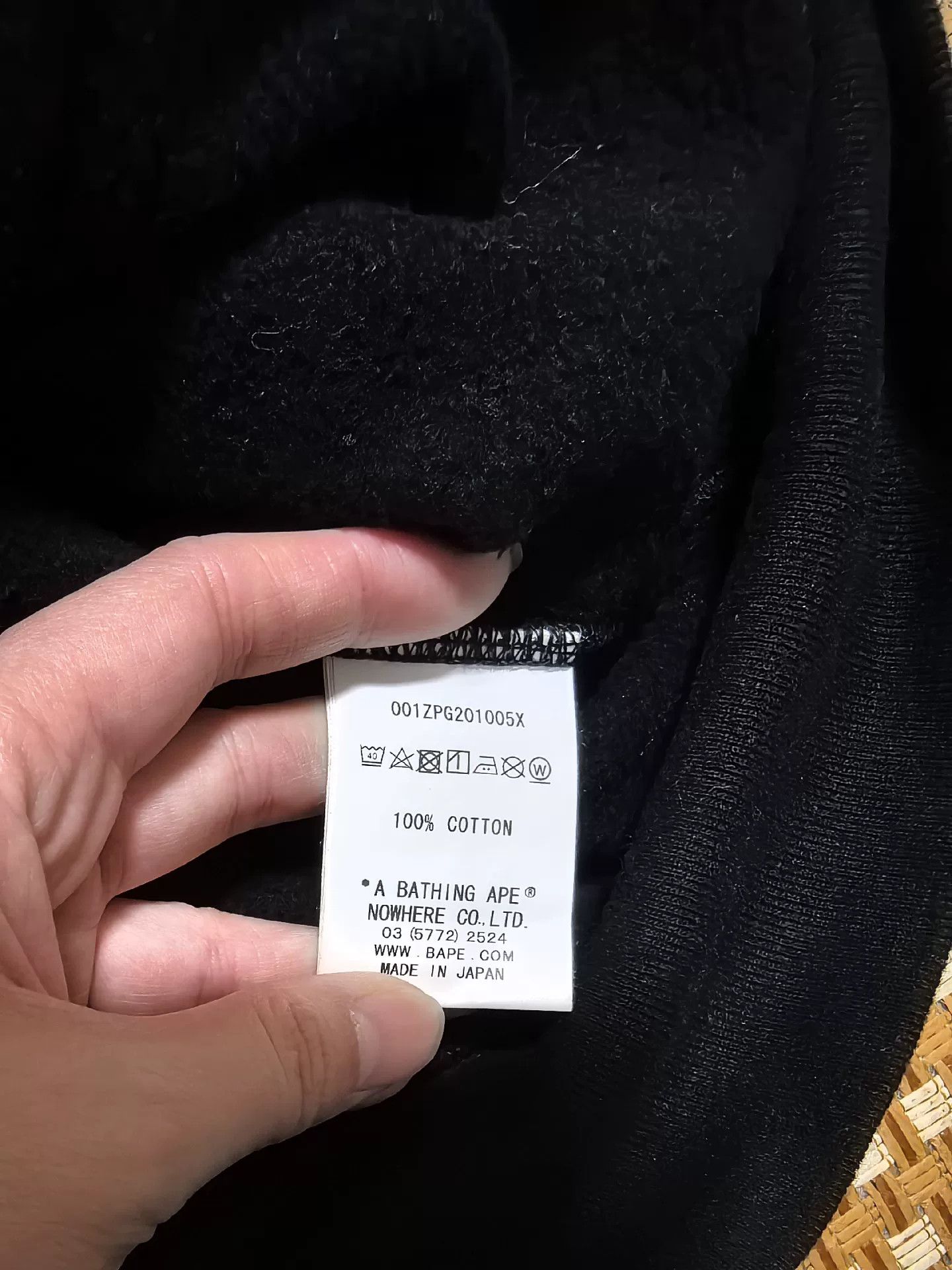 Bape Bape Multi Shark Sweatshirt Pullover Size US L / EU 52-54 / 3 - 4 Thumbnail