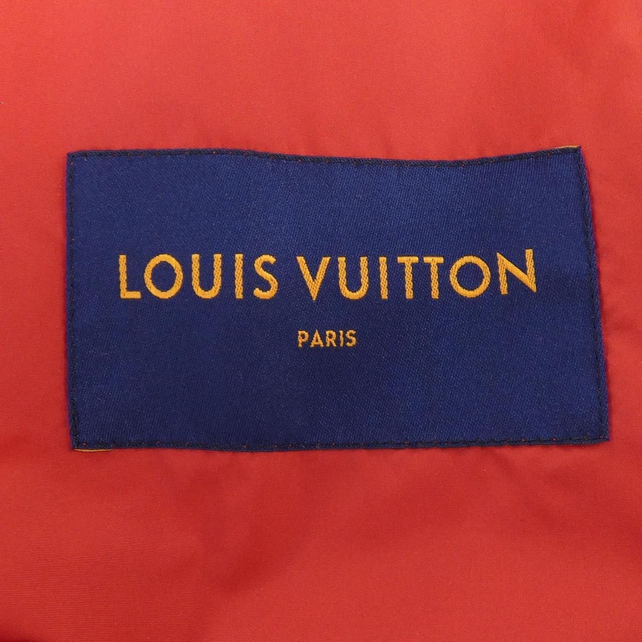 Louis Vuitton Louis Vuitton Louis Vuitton Jacket Textile Outerwear HFB15WFHM DUTY FREE for USA Size ONE SIZE - 4 Thumbnail