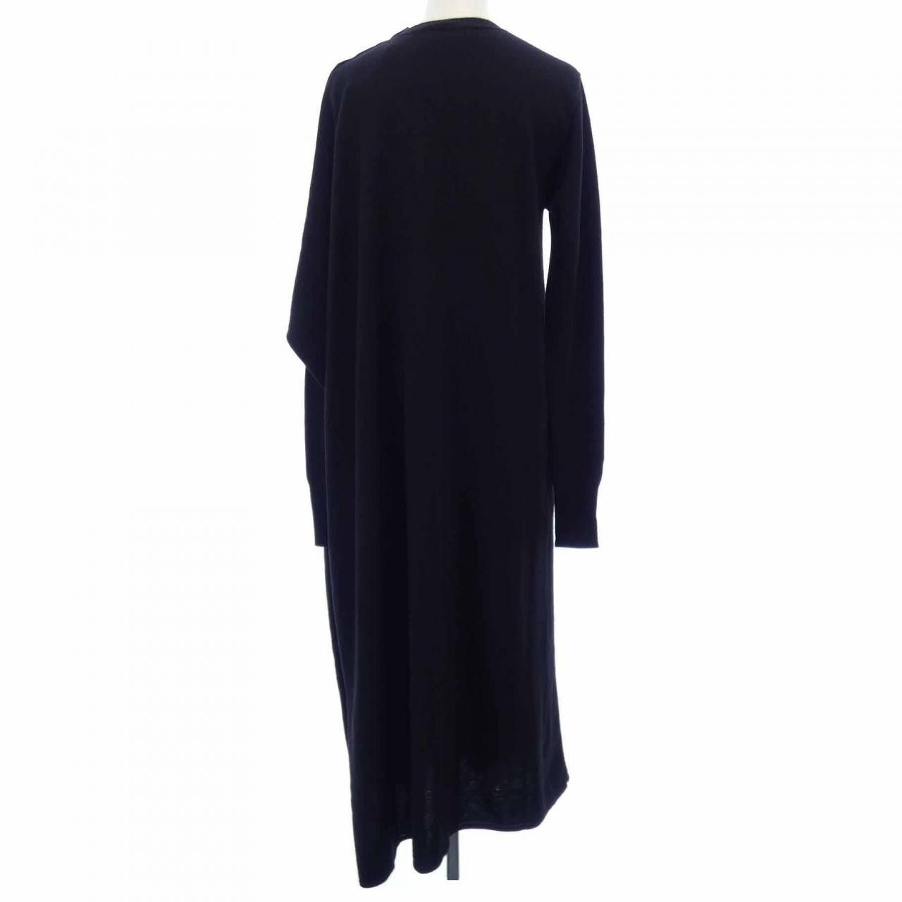 Louis Vuitton Louis Vuitton Louis Vuitton Cashmere Dress Textile Dresses FSKX06PWF DUTY FREE for USA Size ONE SIZE - 2 Thumbnail