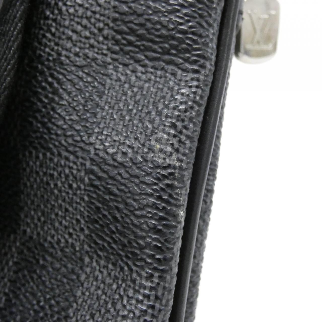 Louis Vuitton Louis Vuitton Louis Vuitton Damier Graphite Tomas shoulder bag Textile Shoulder Bag N58028 DUTY FREE for USA Size ONE SIZE - 7 Thumbnail