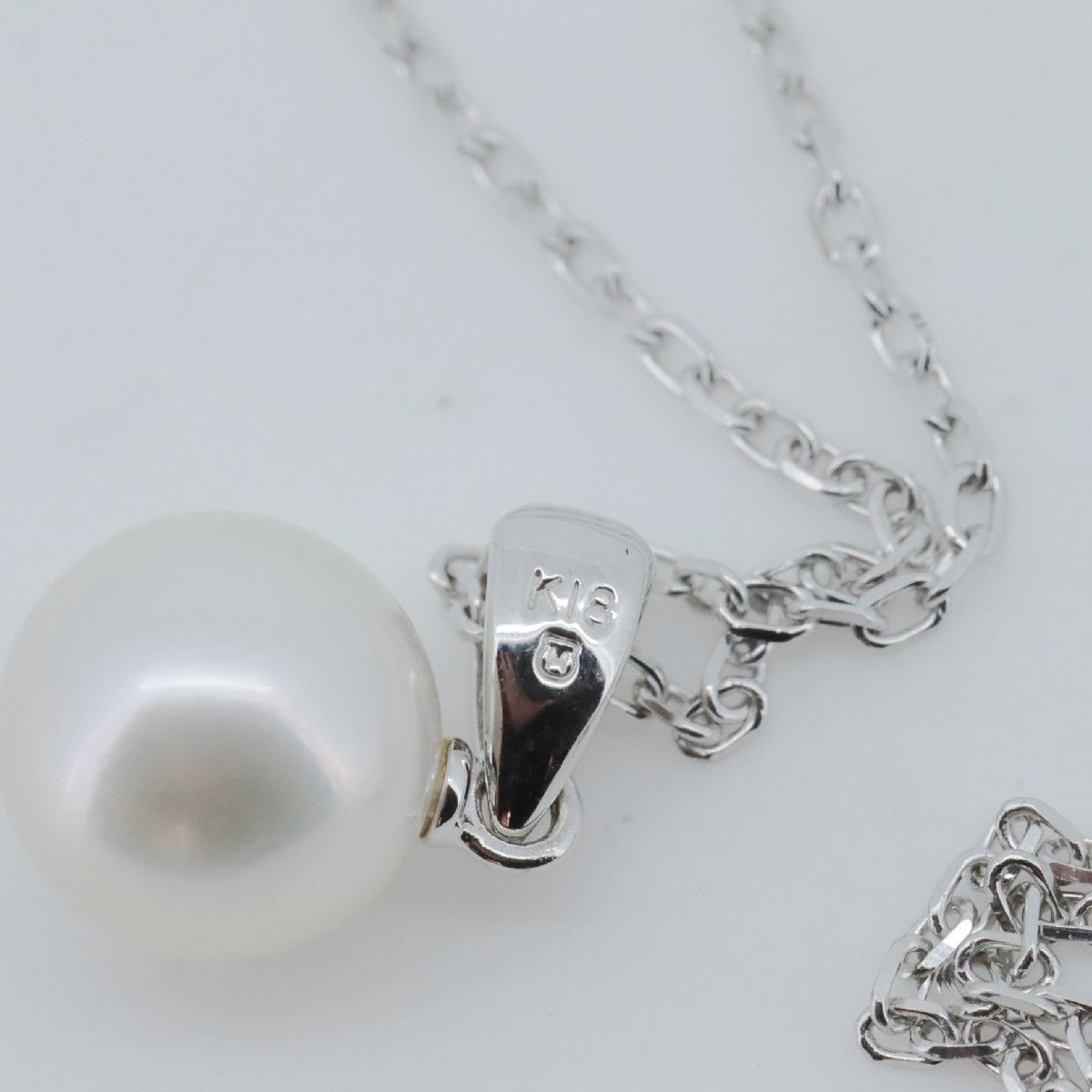 Mikimoto Mikimoto Mikimoto Au750 Pearl Necklace Precious Metal Necklace DUTY FREE for USA Size ONE SIZE - 4 Thumbnail