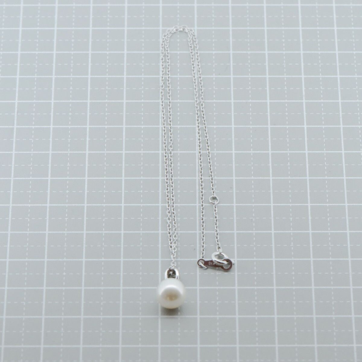 Mikimoto Mikimoto Mikimoto Au750 Pearl Necklace Precious Metal Necklace DUTY FREE for USA Size ONE SIZE - 5 Thumbnail